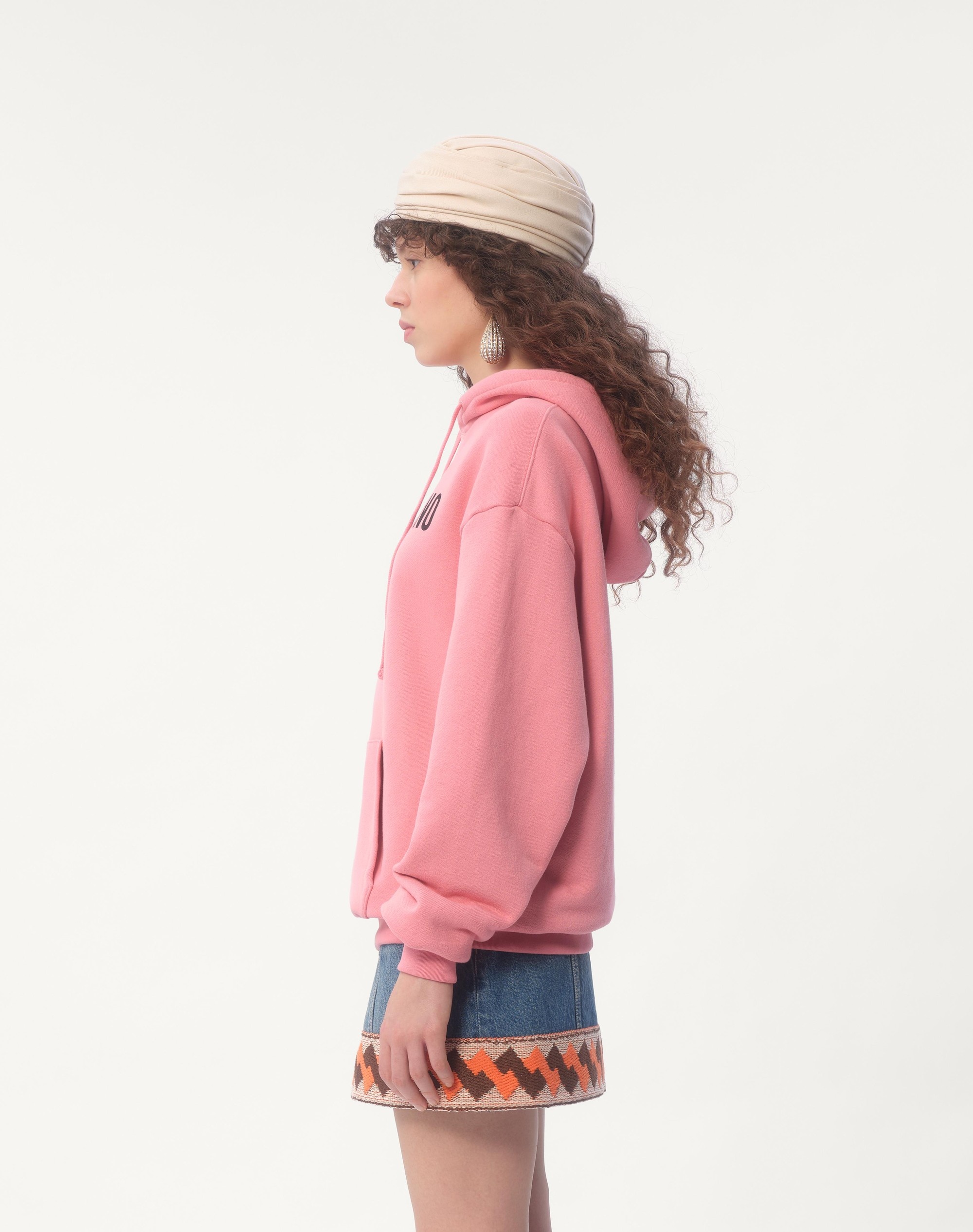 COTTON SWEATSHIRT WITH HOOD AND CHEZ VALENTINO PRINT - 7
