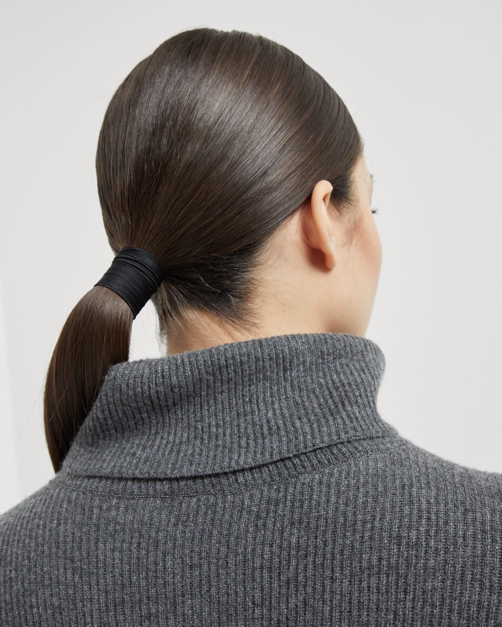 Cashmere English rib turtleneck sweater with monili - 3