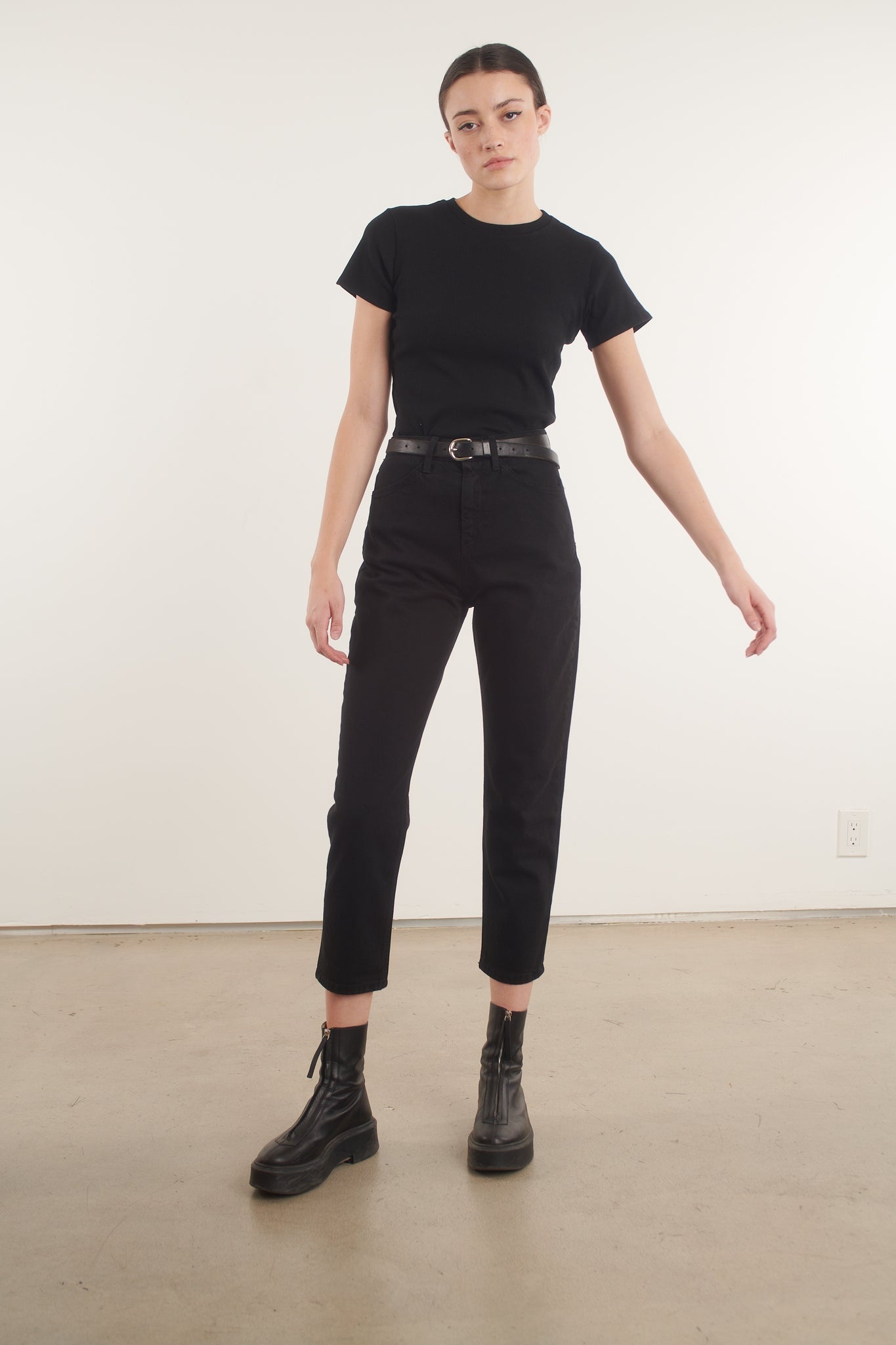 STEVIE BLACK TAPERED STRAIGHT LEG DENIM - 5