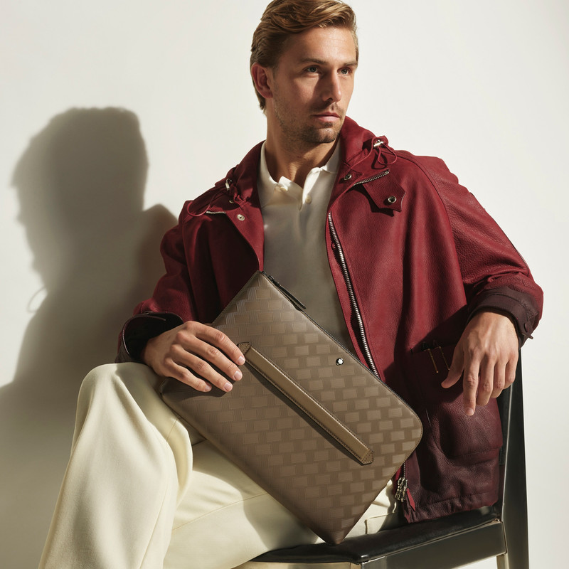 Montblanc LAPTOP CASE IN EXTREME LEATHER outlook