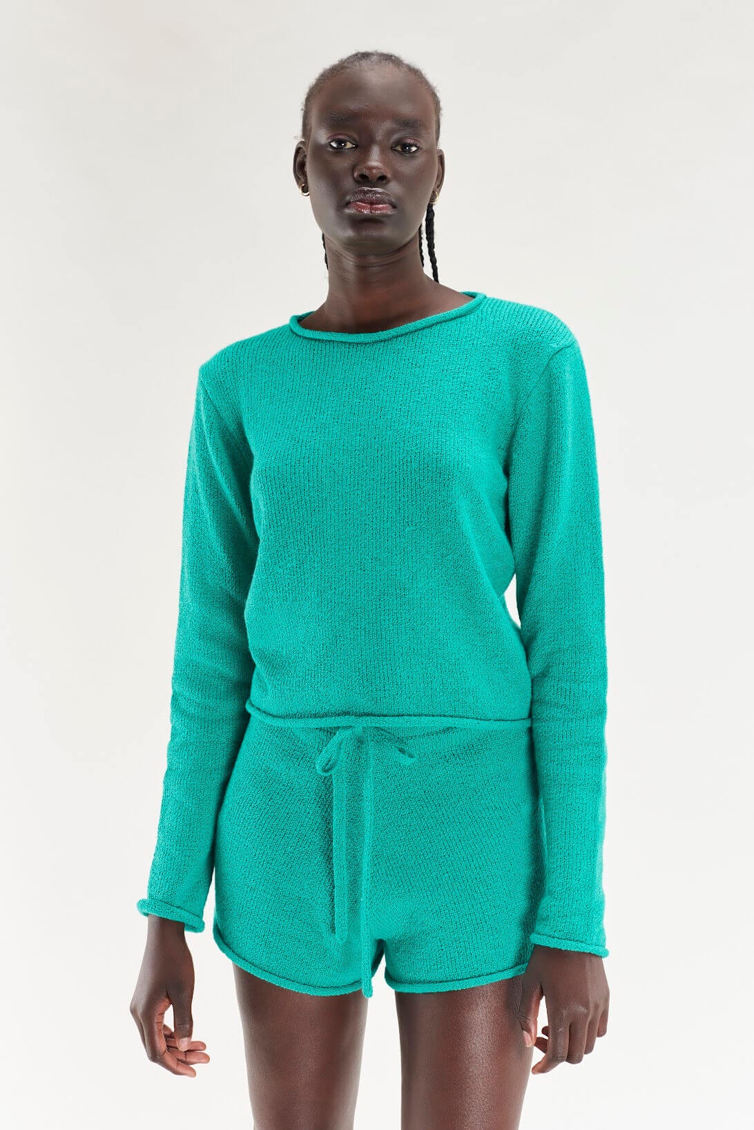 WOMEN'S SOLID ROLL CREW - 2