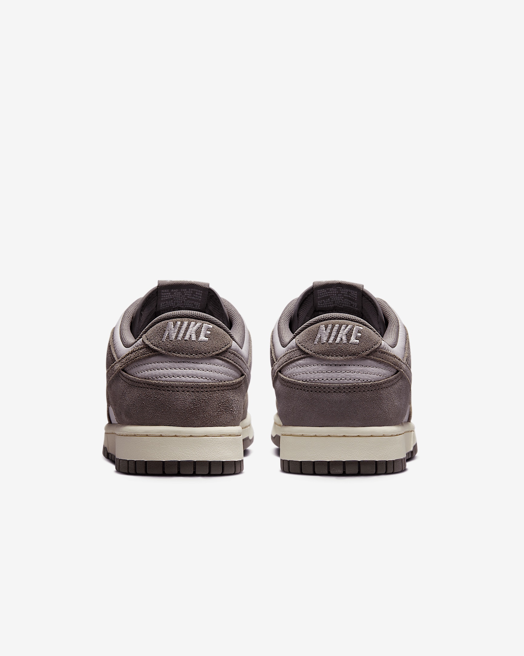 Nike Dunk Low Retro SE Leather/Suede Men's Shoes - 6