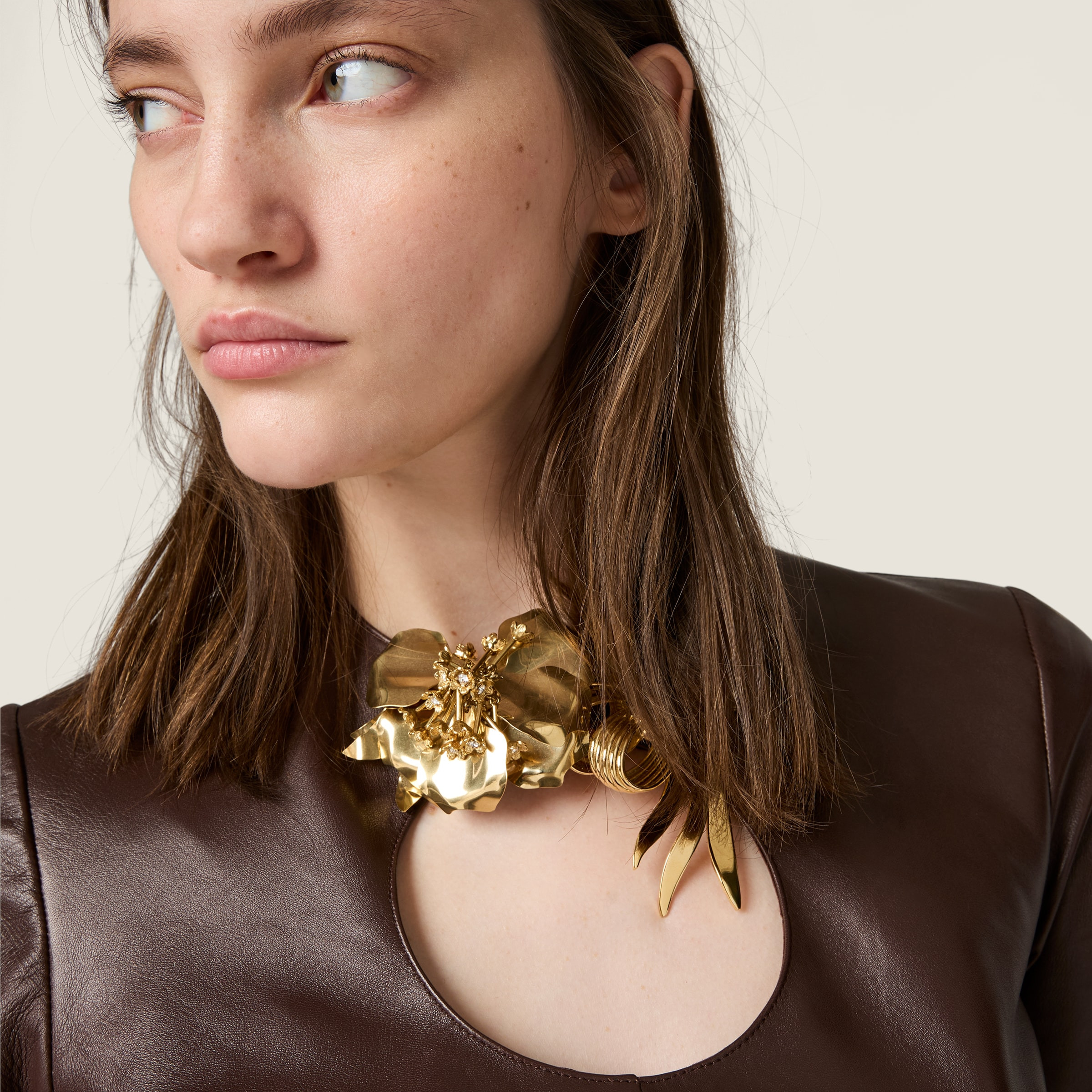 Long-sleeved nappa leather top with buckle - 4