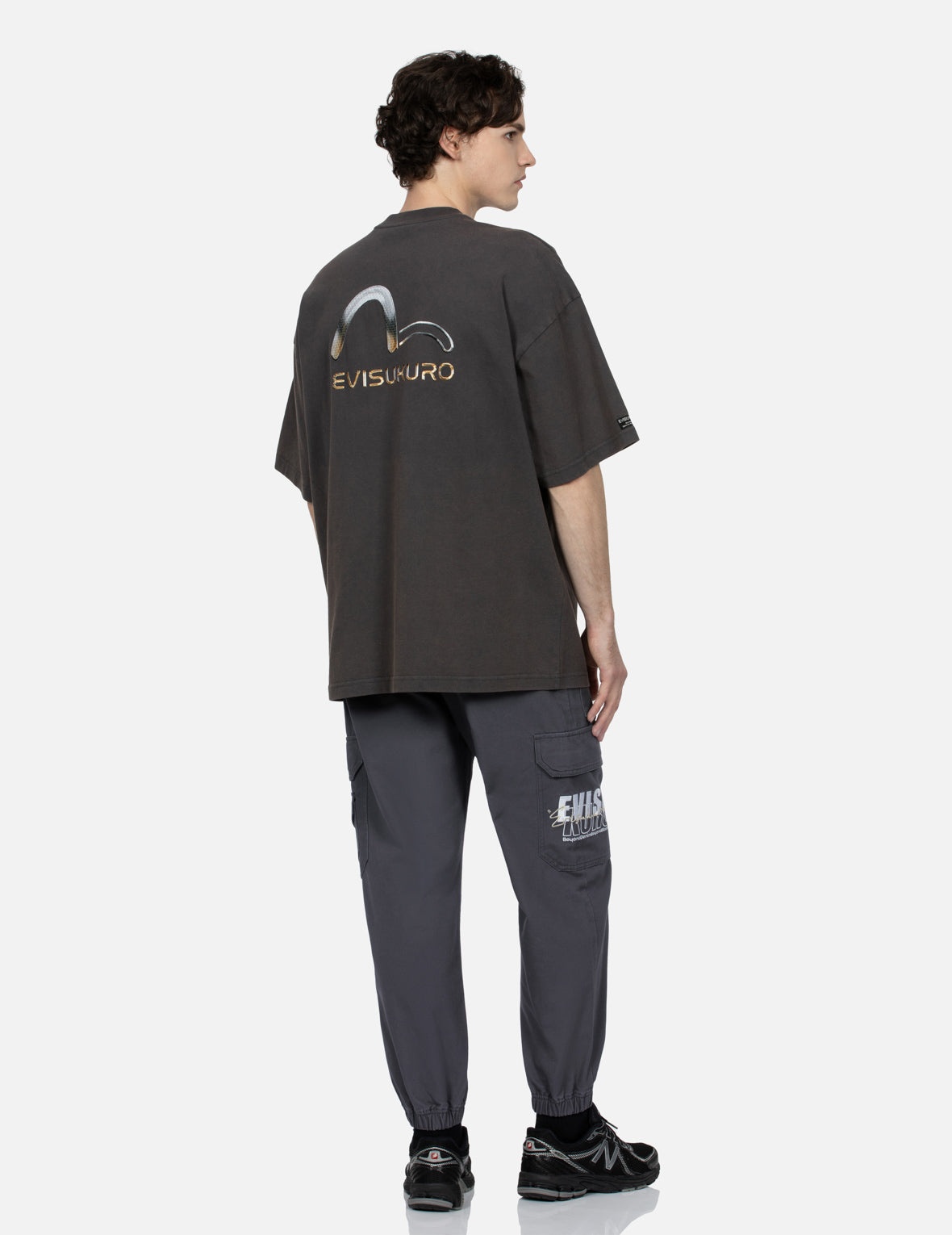 Logo Embossed Patch Fashion fit Cargo Pants - 3