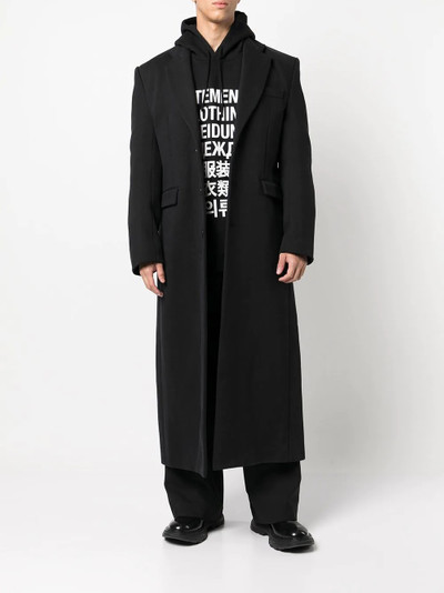 VETEMENTS unisex oversized coat outlook