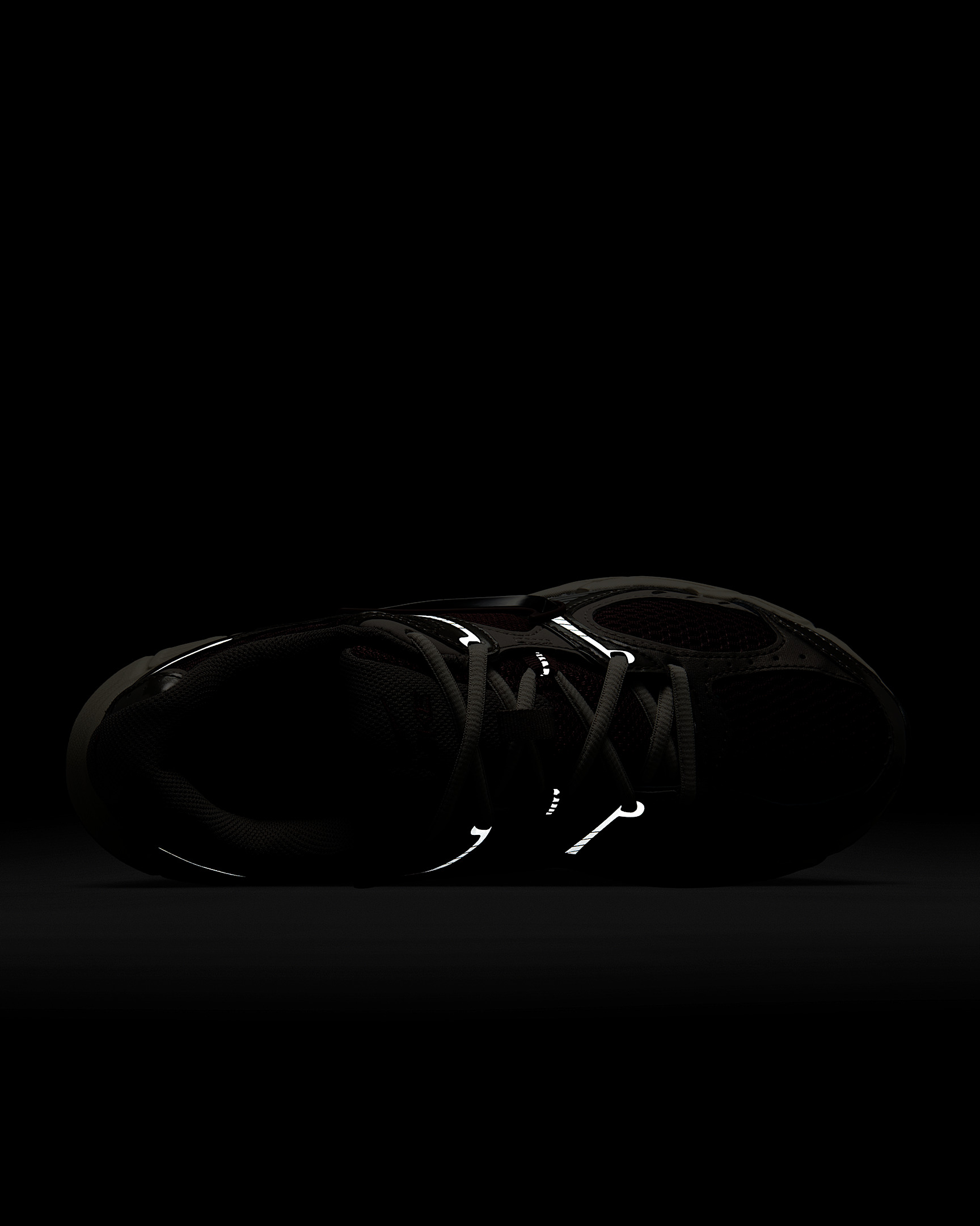 Nike V5 RNR Women's Shoes - 9