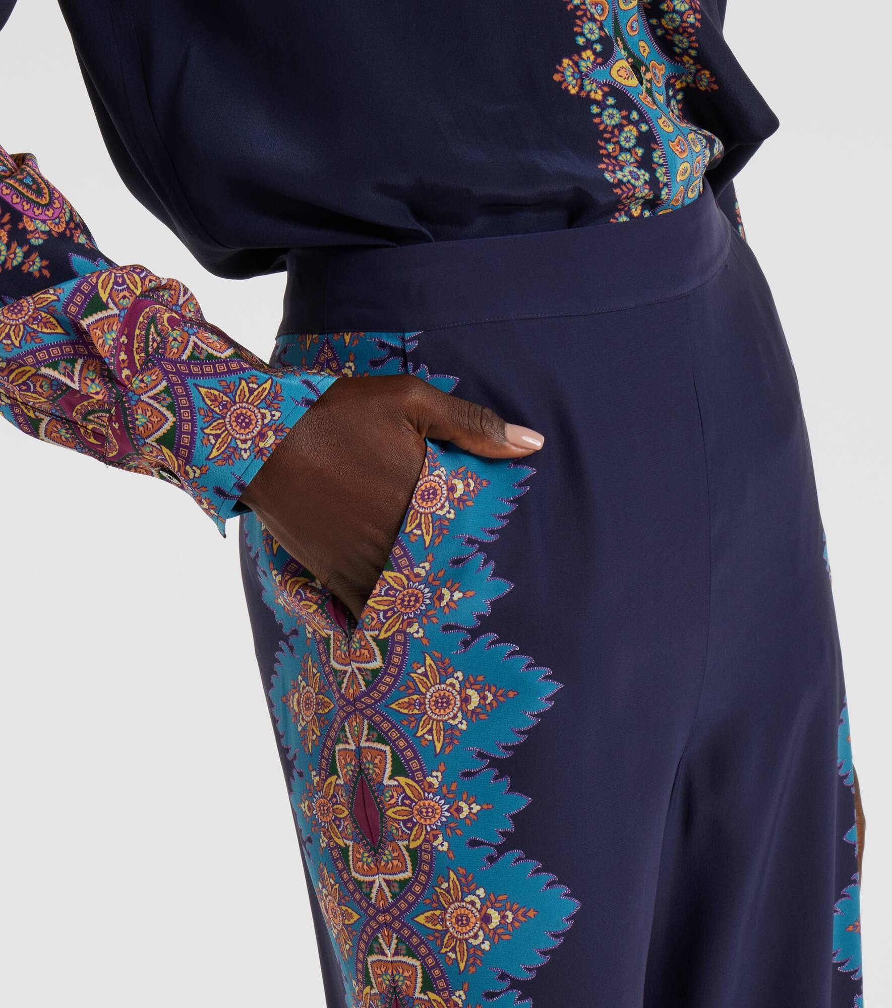 Printed silk crêpe de chine straight pants - 4