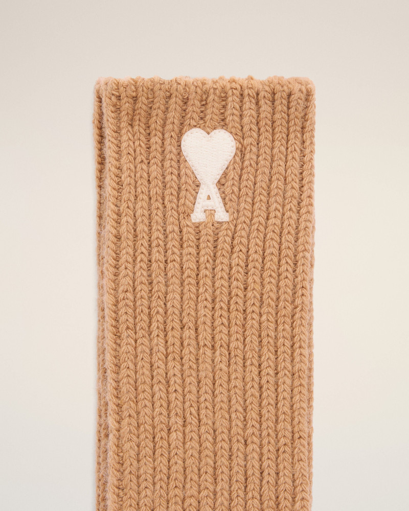 AMI Paris BROWN WOOL AMI DE COEUR SOCKS outlook