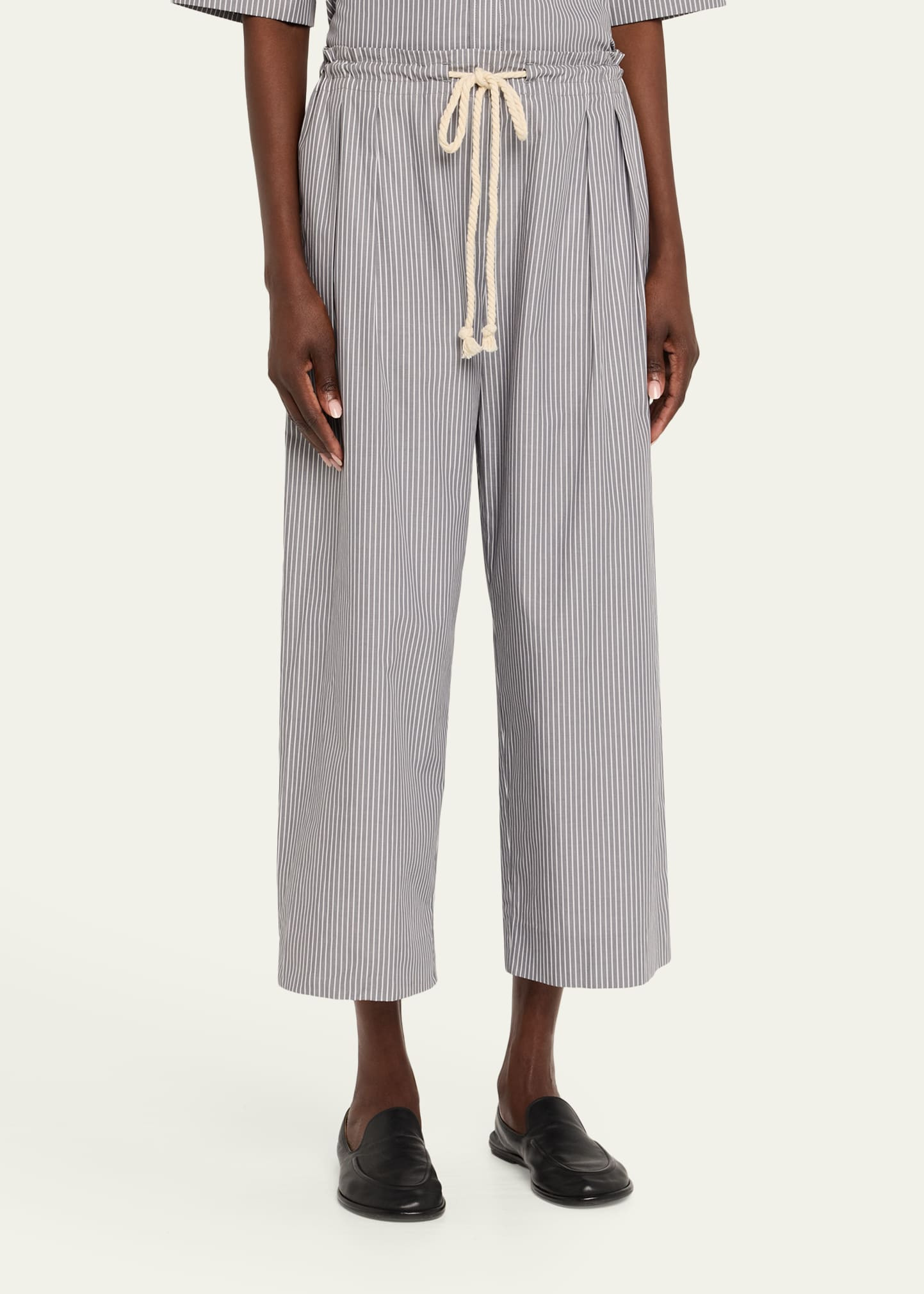 Railroad Stripe Pleated Drawstring Pants - 4
