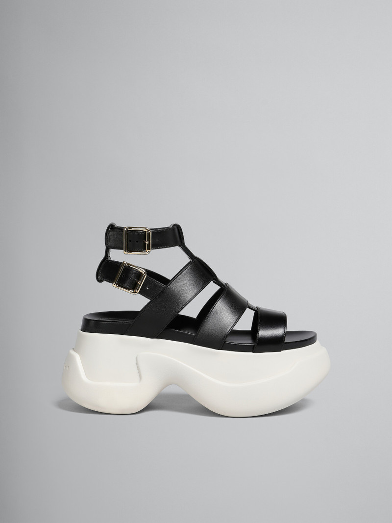 BLACK LEATHER GLADIATOR SANDAL 와 PLATFORM SOLE 1
