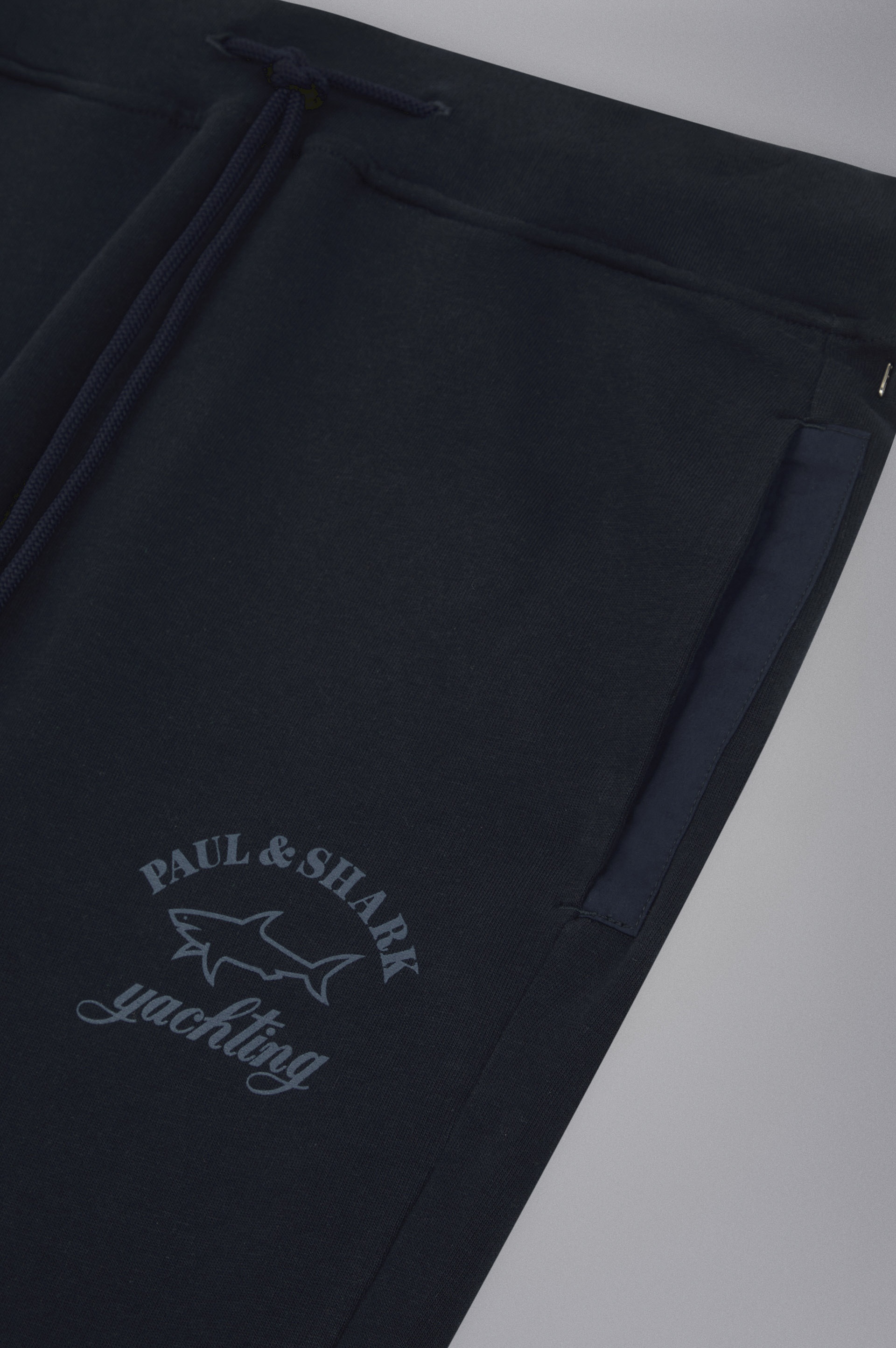 COTTON SWEATPANTS WITH ICONIC BADGE - 5
