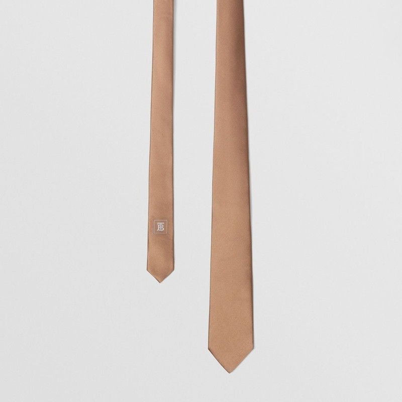 Classic Cut Silk Tie 1