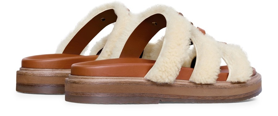 【CELINE 】 Tippi in shearling and calfskin slides CELINE Tippi slides in shearling and calfskin | 24s | REVERSIBLE
