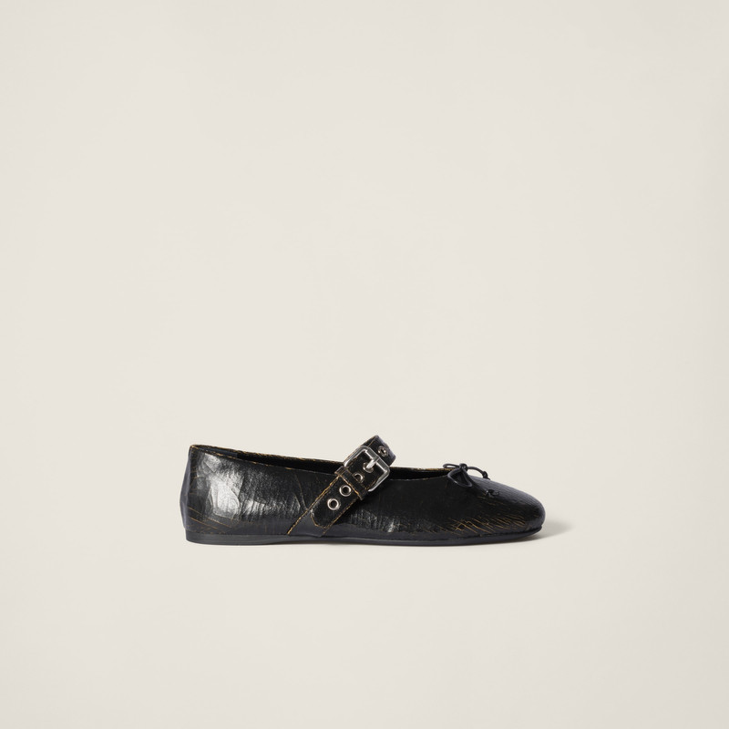 Crackle leather ballerinas 2