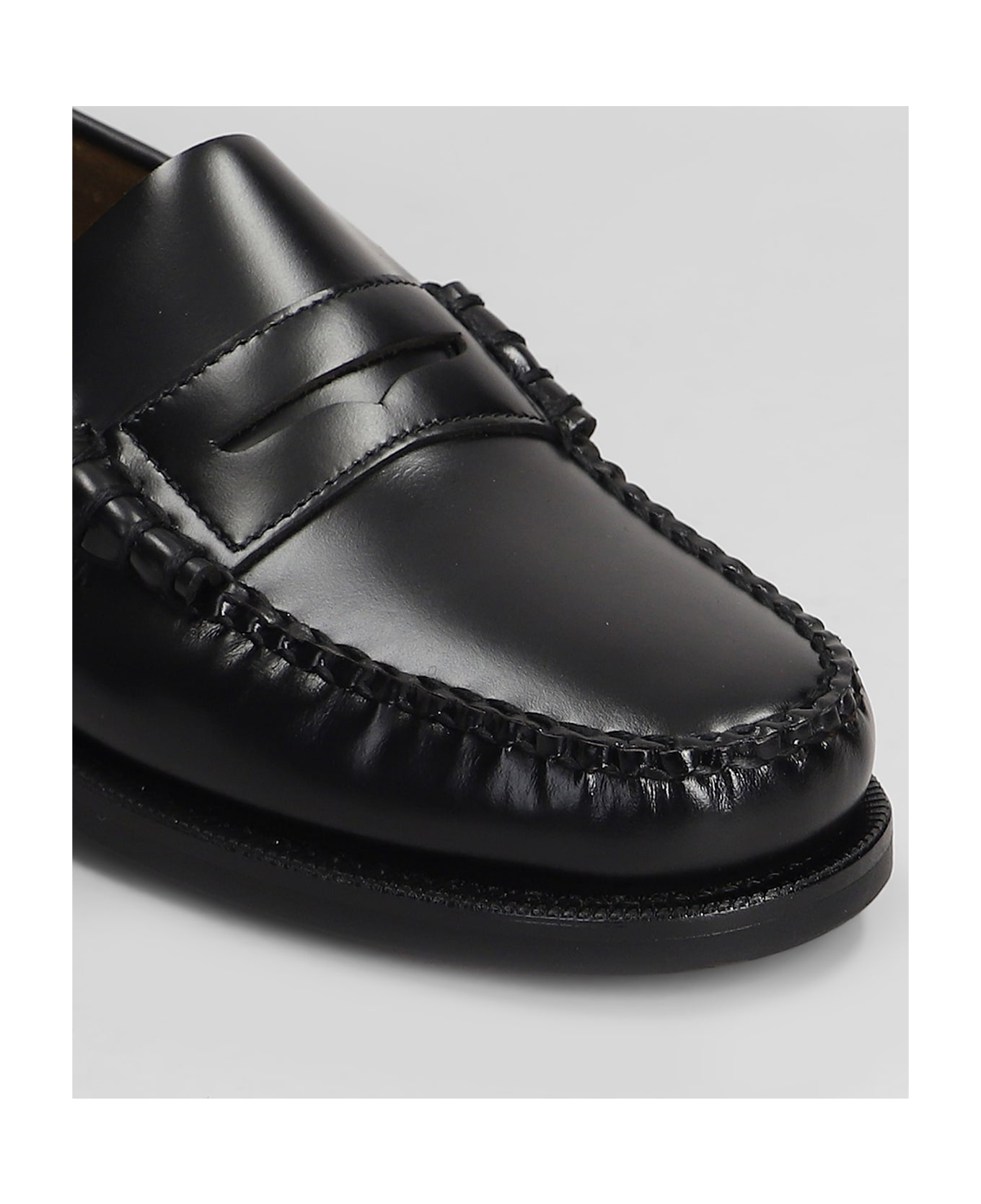 Classic Dan Loafers In Black Leather - 5