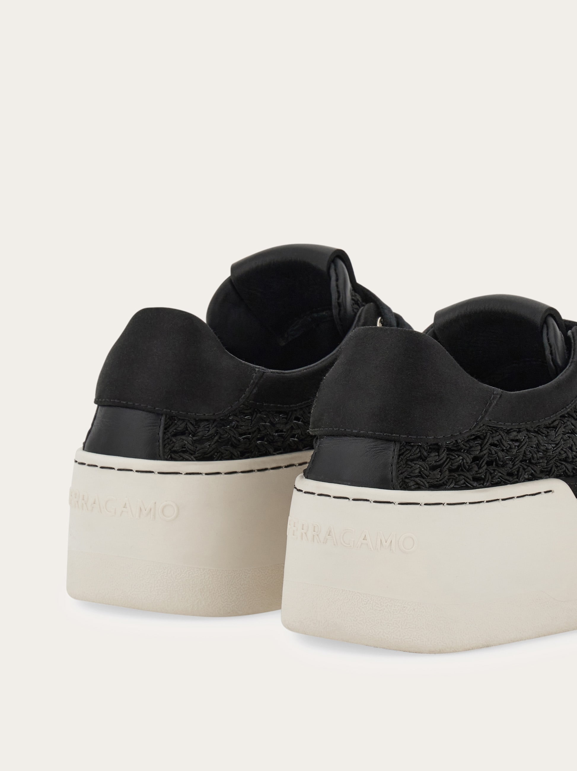 Platform sneaker - 4