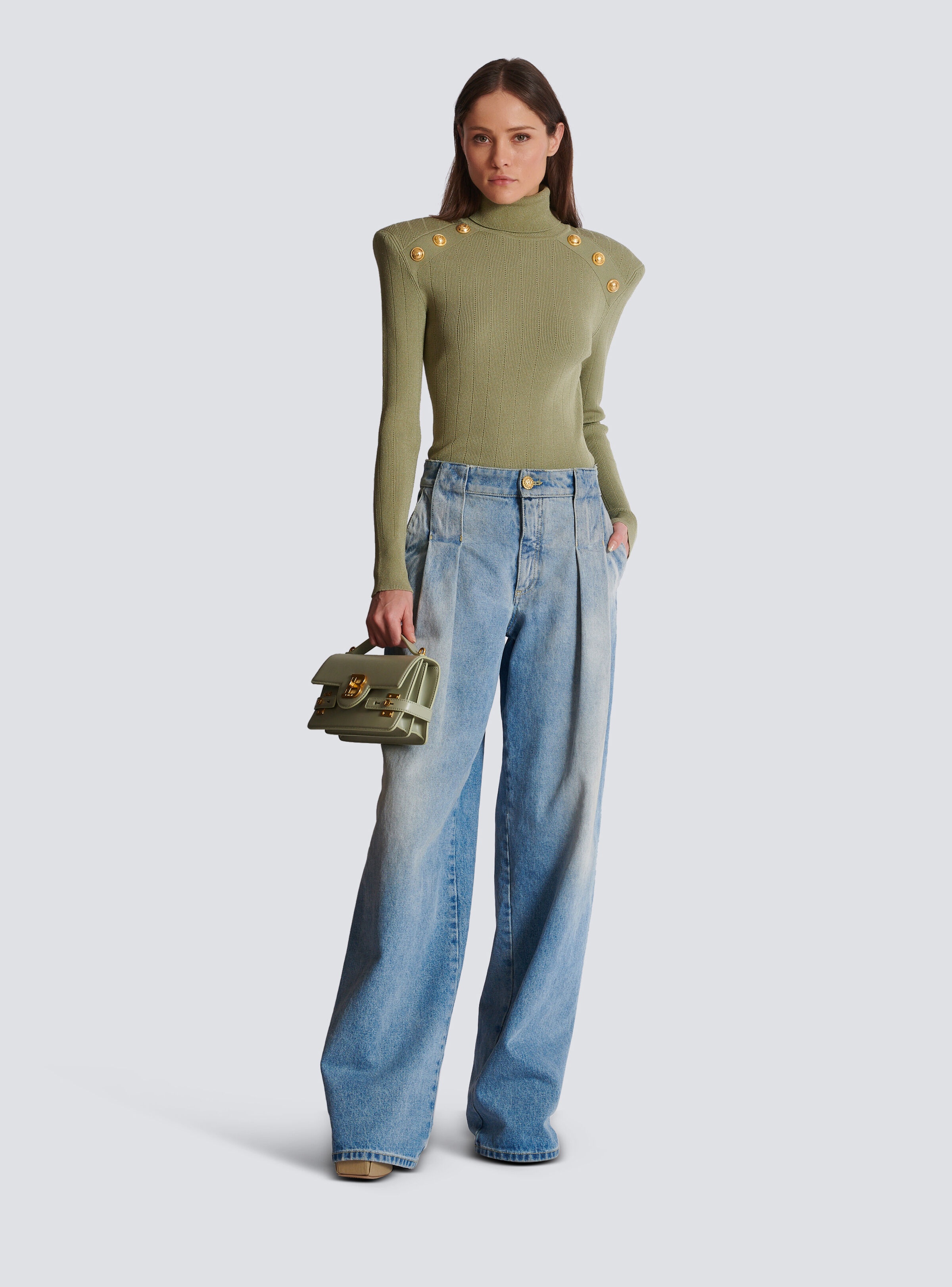 Knit jumper with gold buttons - 3