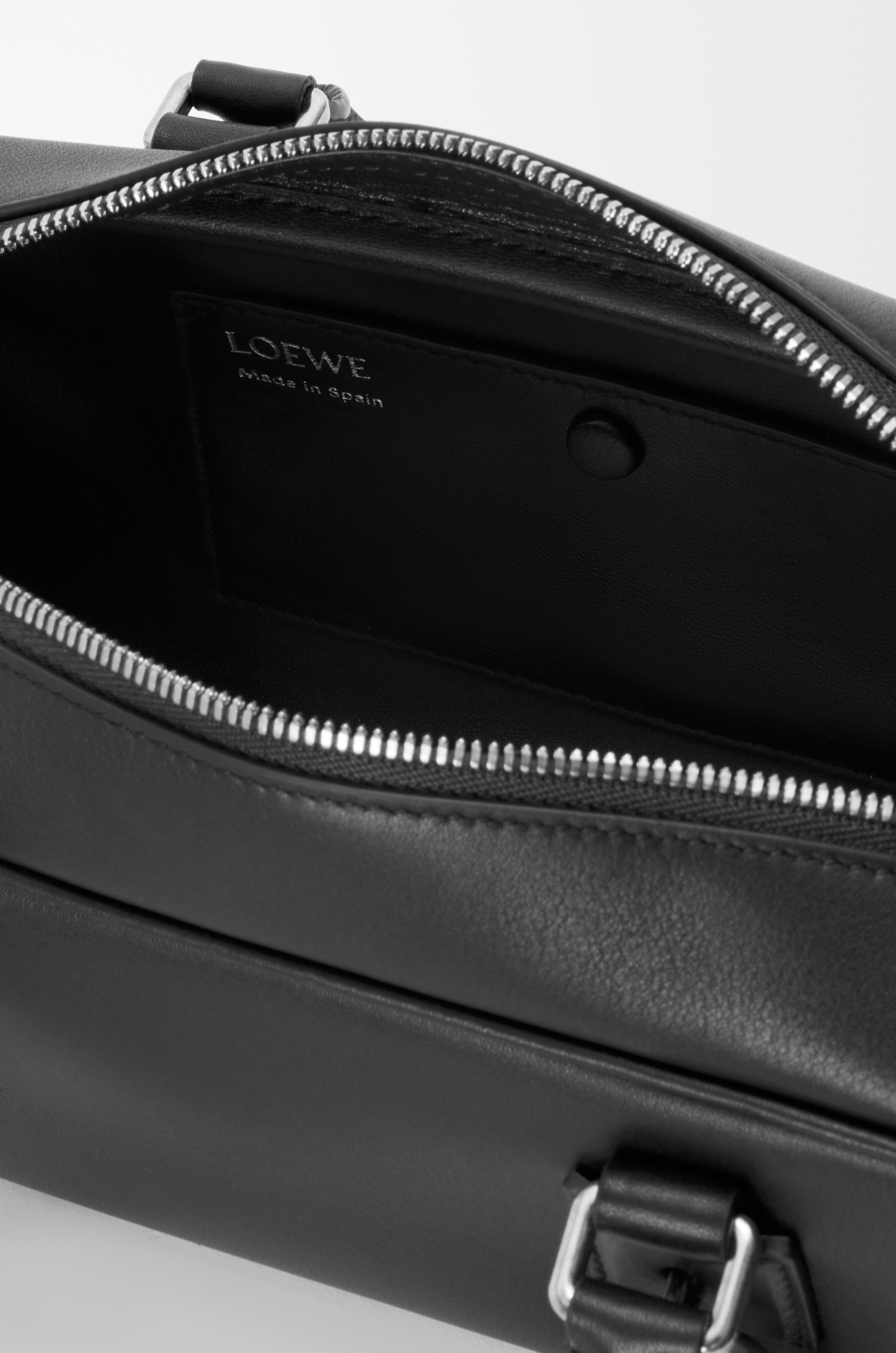 Amazona 23 cropped bag in shiny calfskin - 8