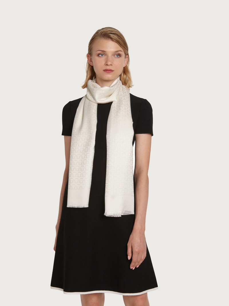 FERRAGAMO Gancini stole outlook