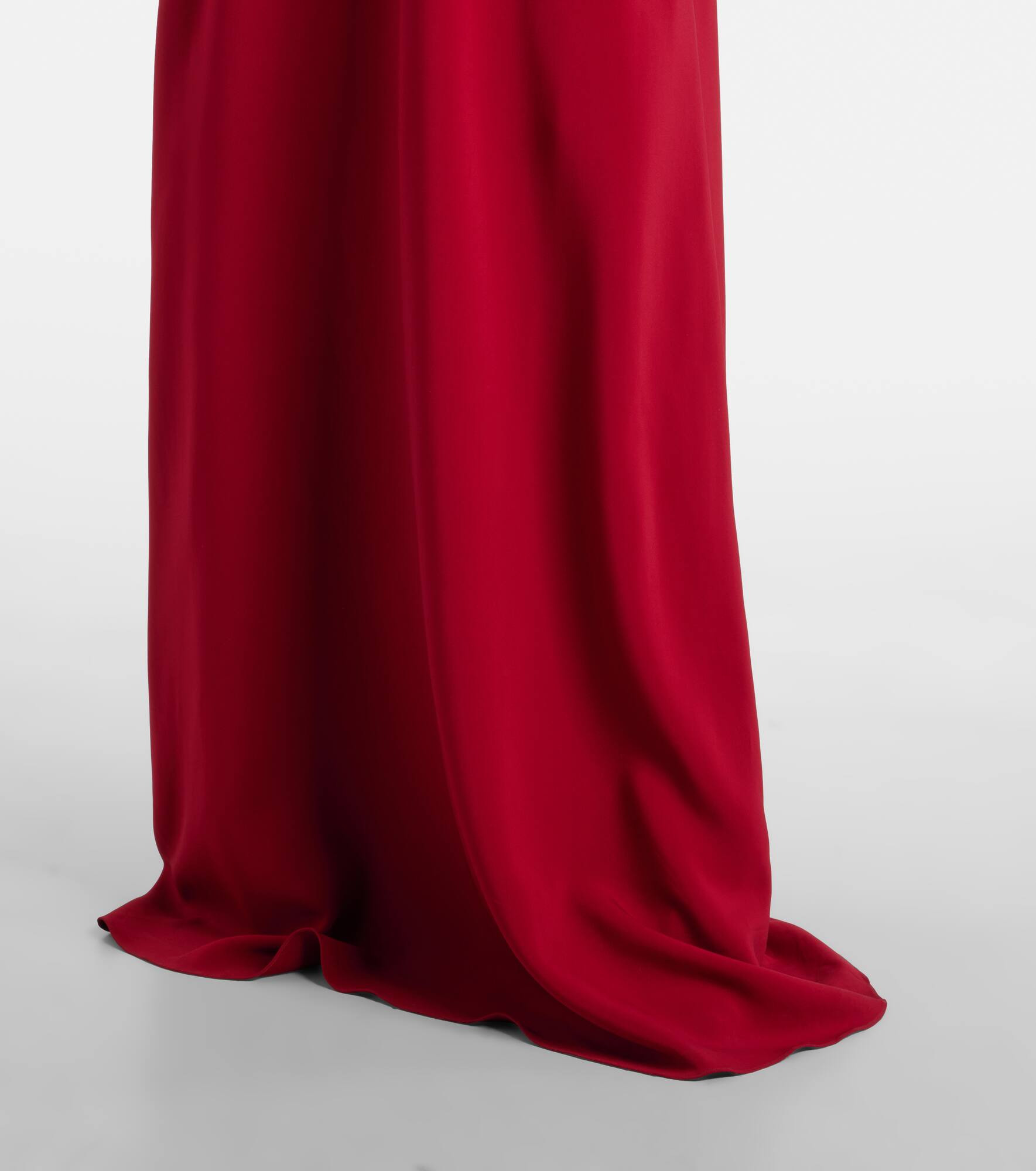 Floral-appliqués gown - 6
