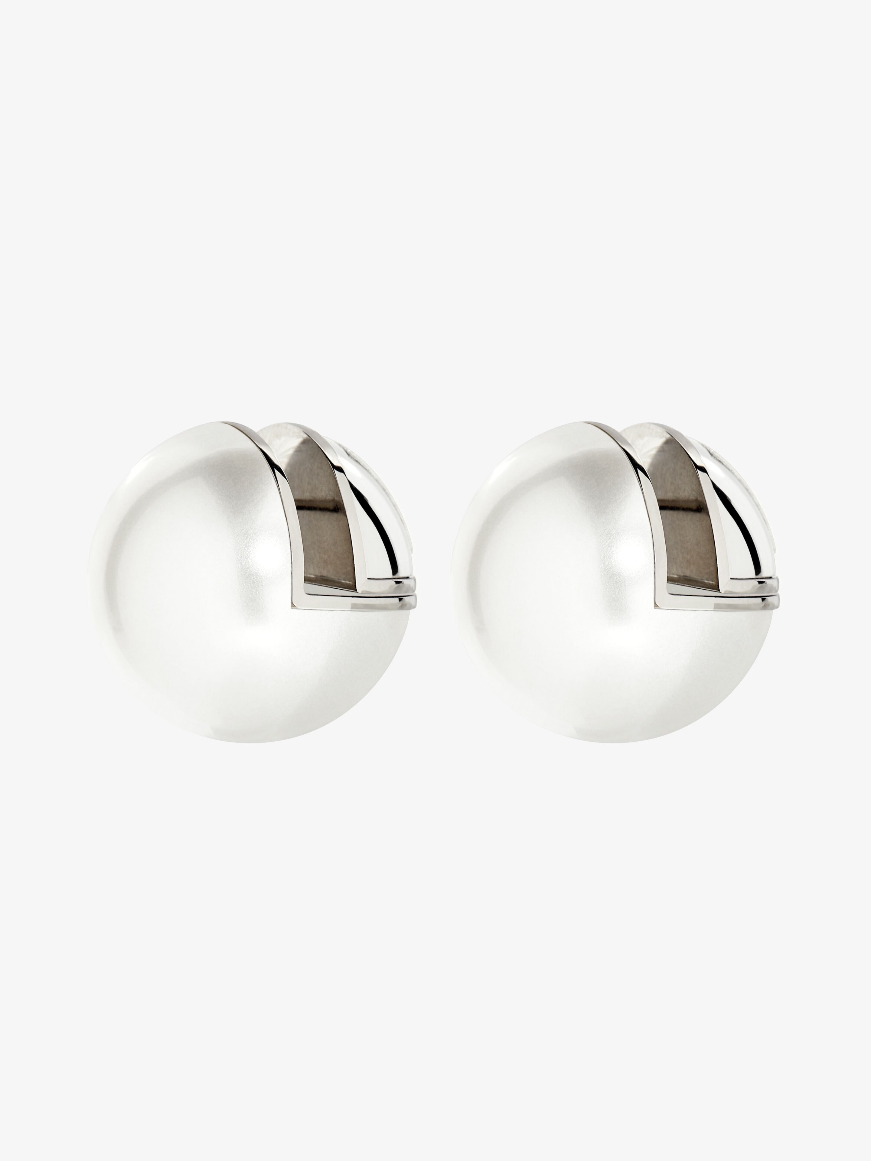 4G PEARL EARRINGS - 4