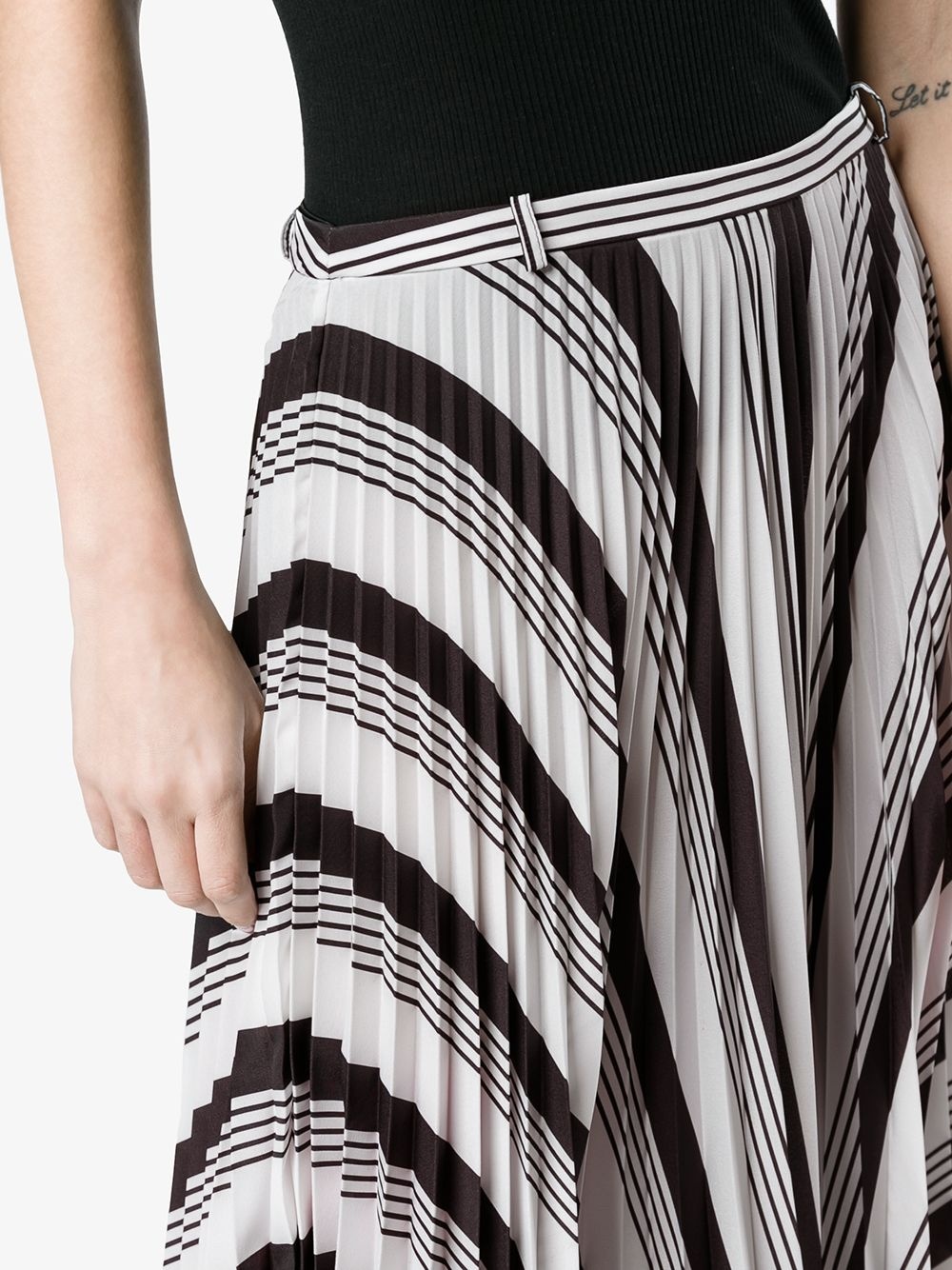 Pleated midi skirt with stripes - 5