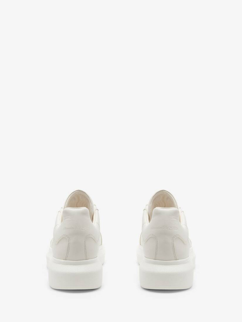Alexander McQueen Oversized Retro Sneaker outlook