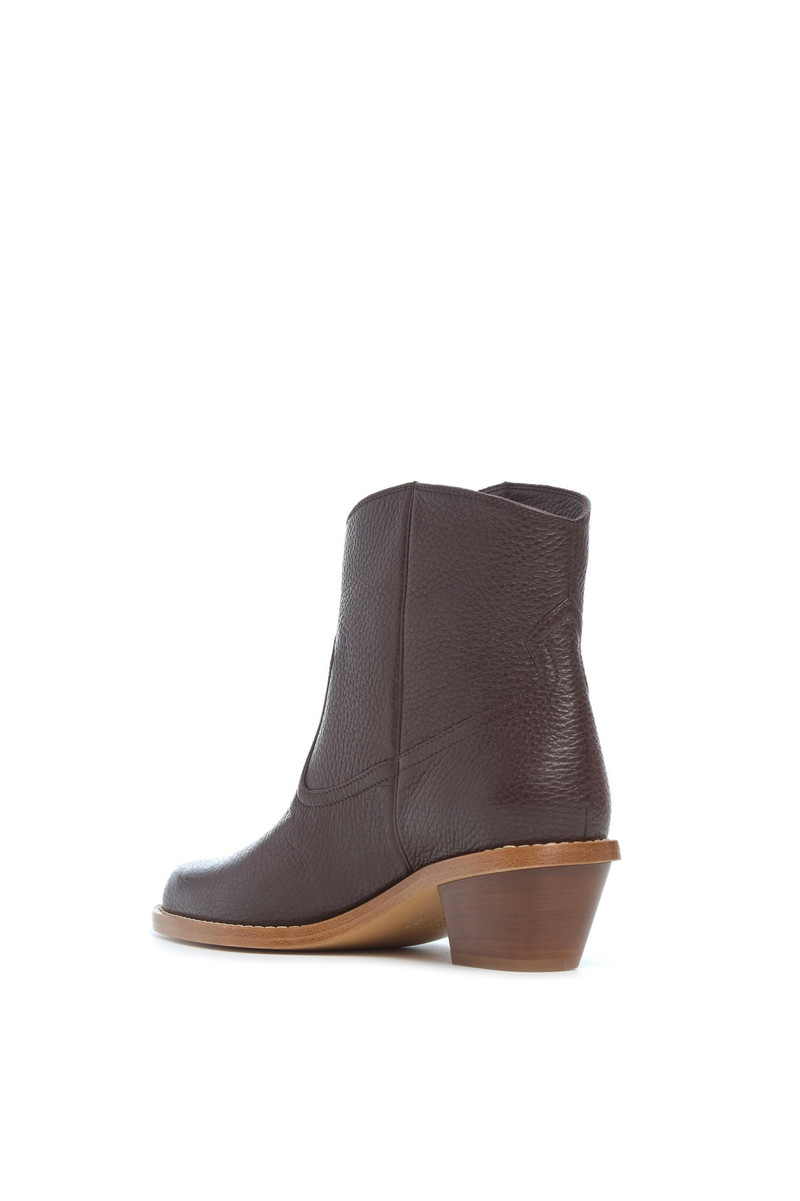 GABRIELA HEARST Leduc Ankle Boot in Chocolate Grained Leather outlook