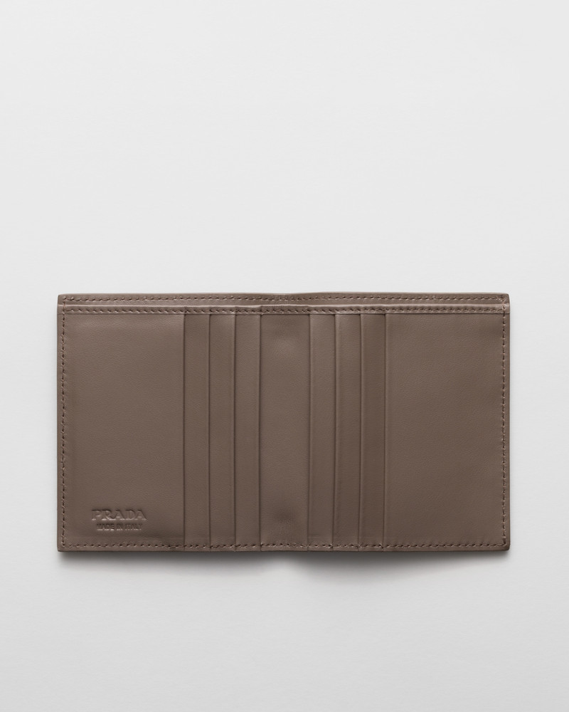Prada Leather wallet outlook