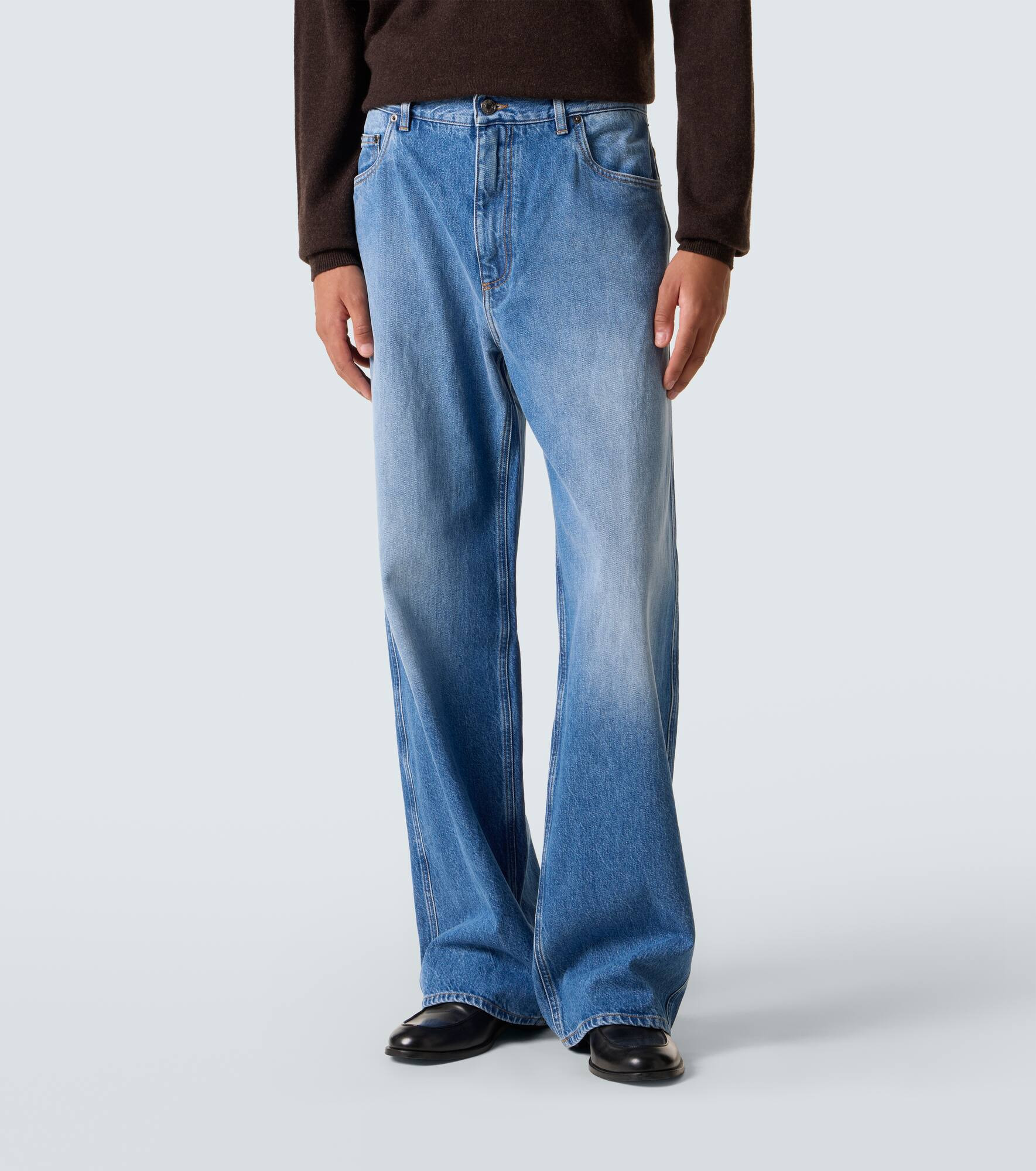 Mid-rise wide-leg jeans - 3