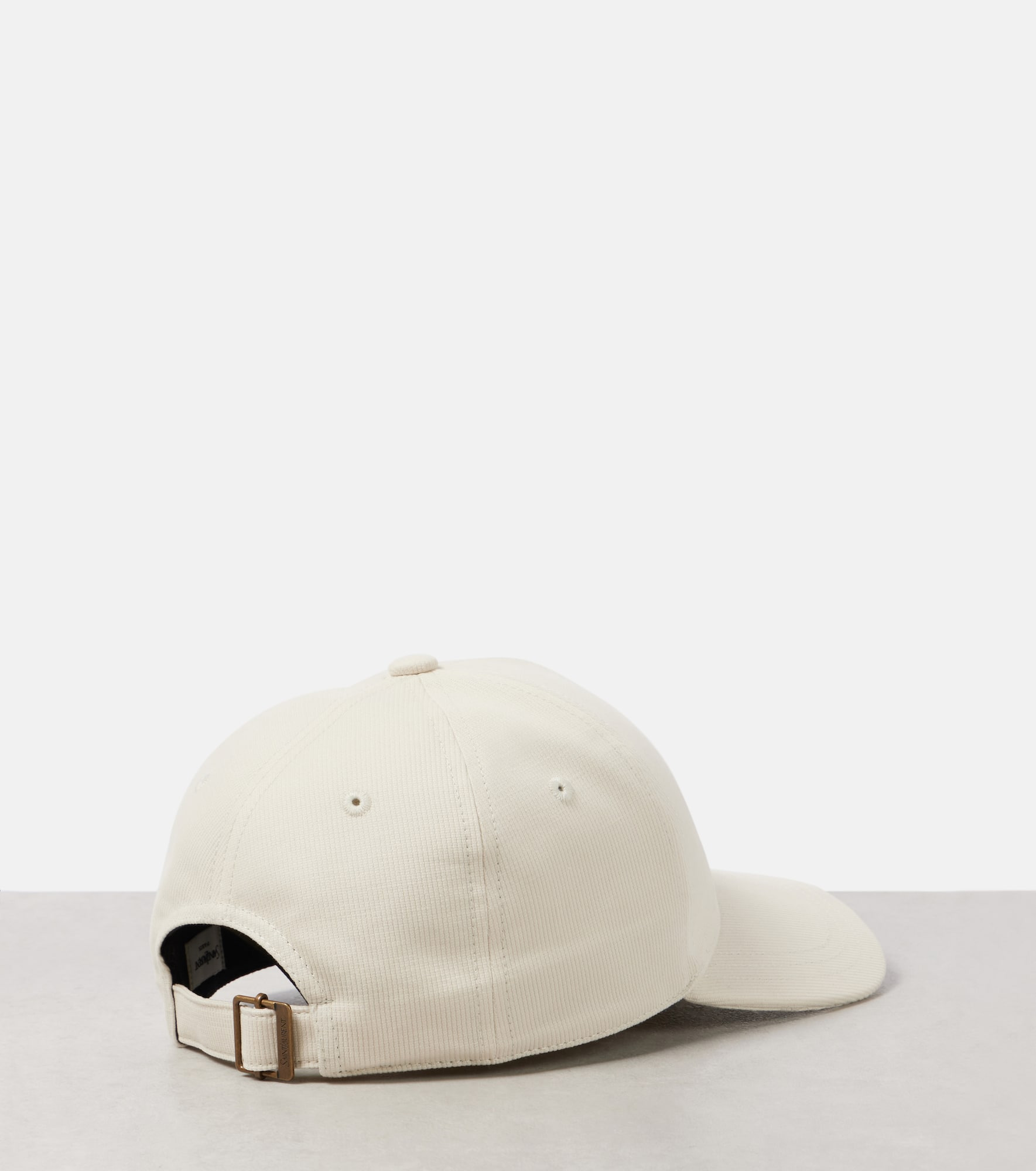 Embroidered baseball cap - 5
