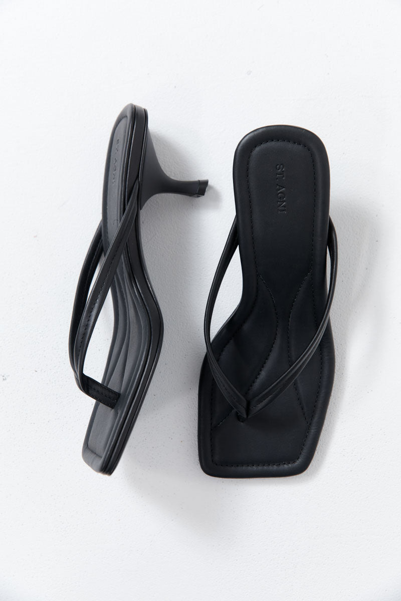Thong Detail Heel - Black - 3