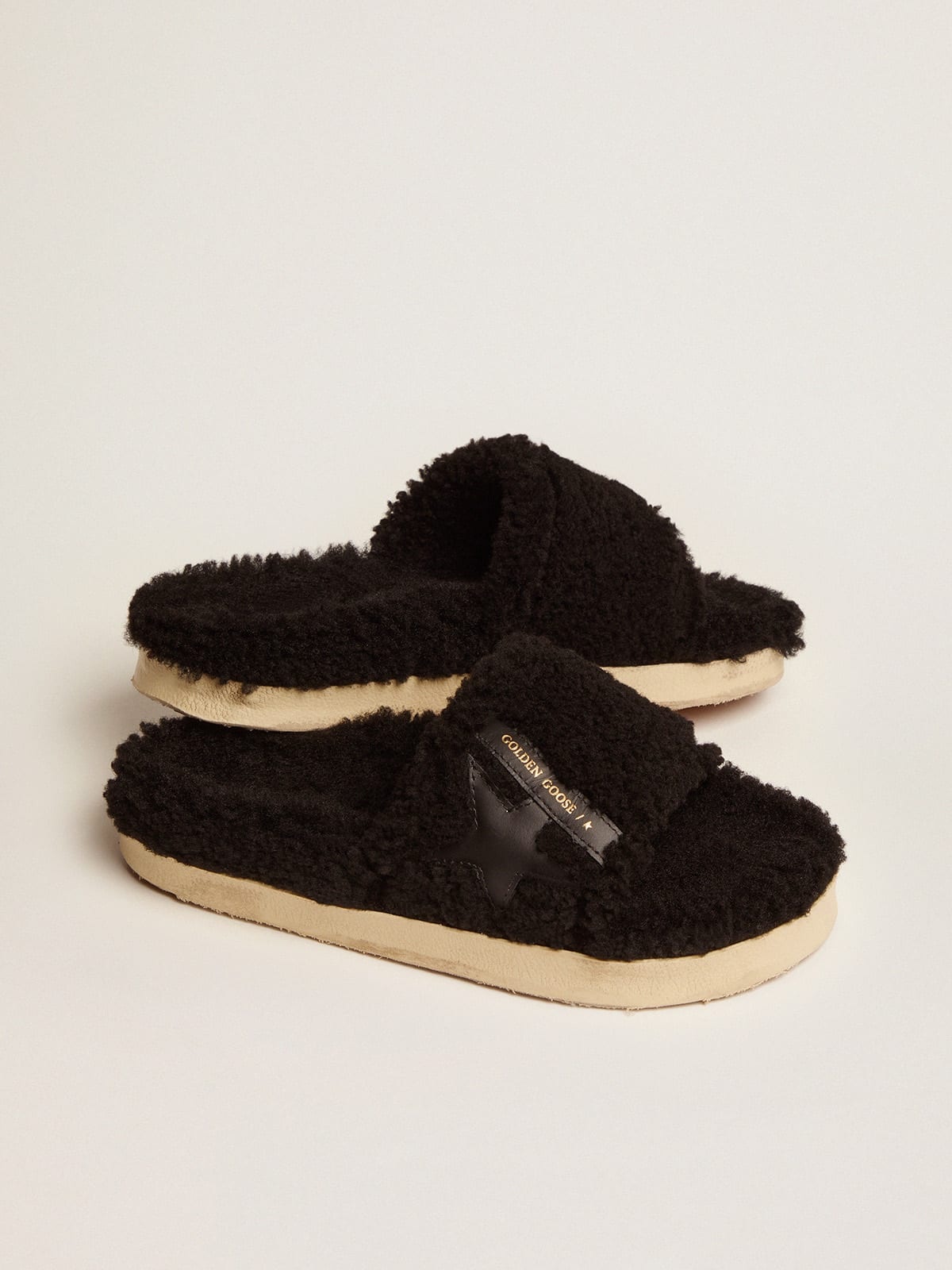 Poolstars in black shearling with star in tone-on-tone leather - 2