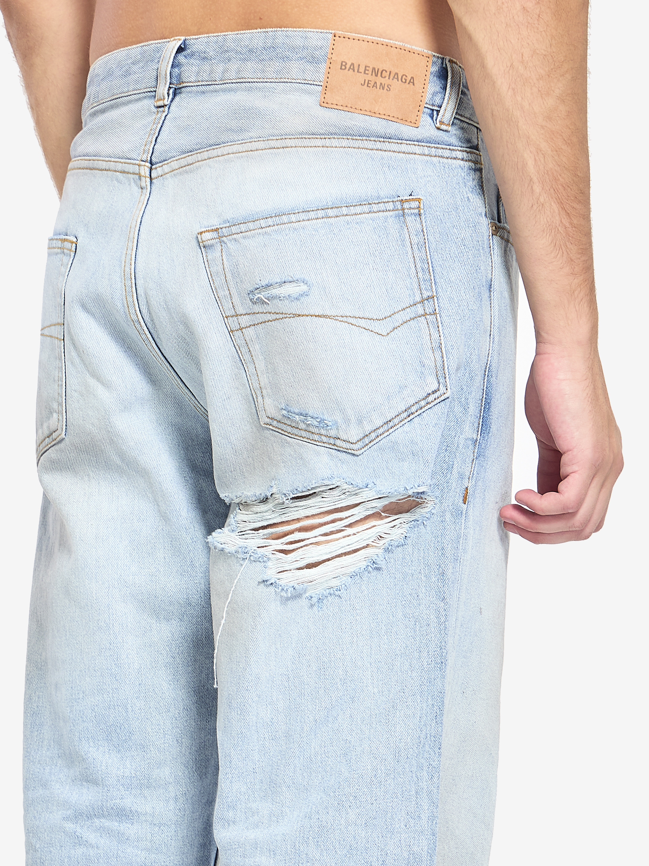 Distressed relaxed jeans - 4