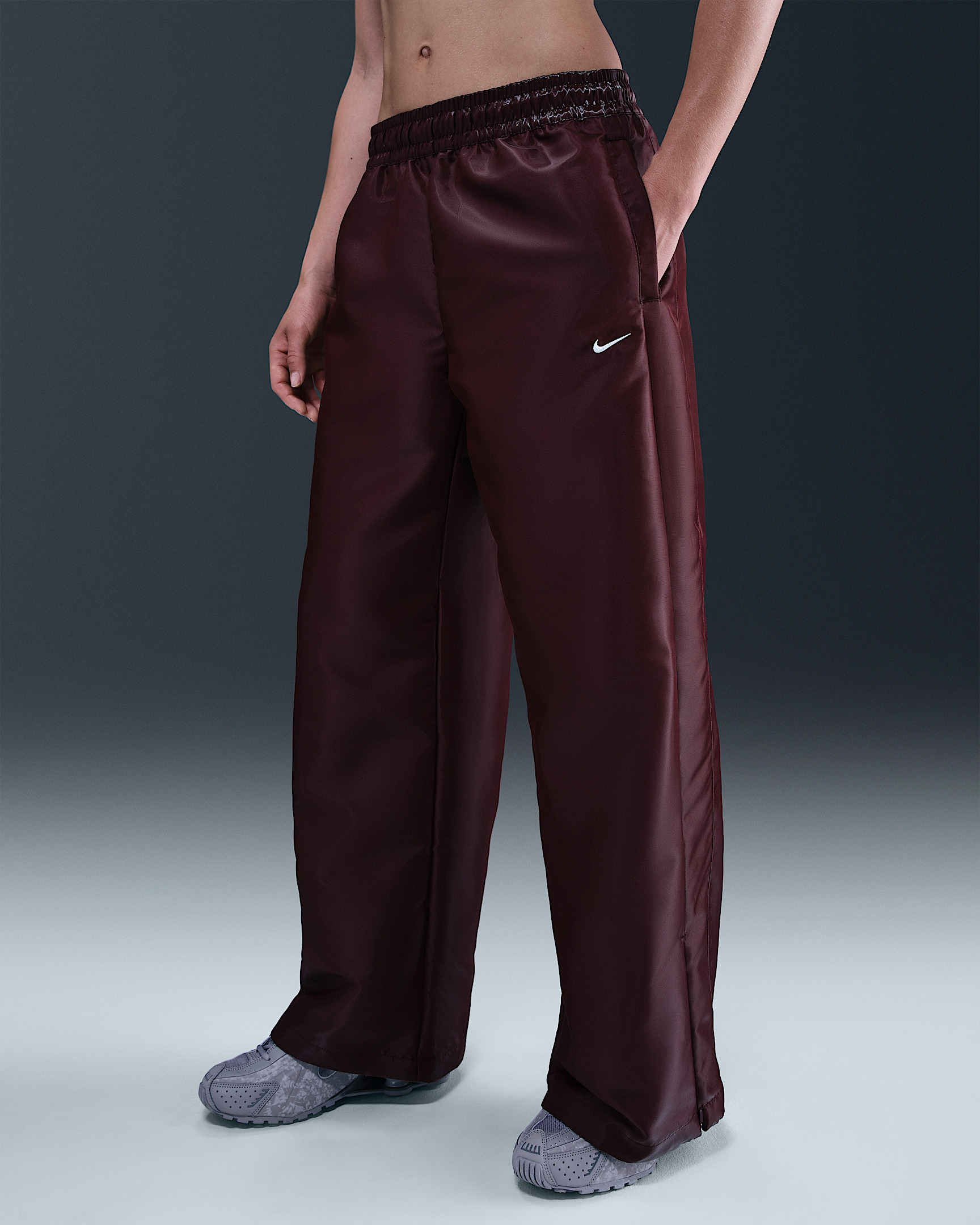 Nike Sportswear Windrunner Women's Shine Pants - 2