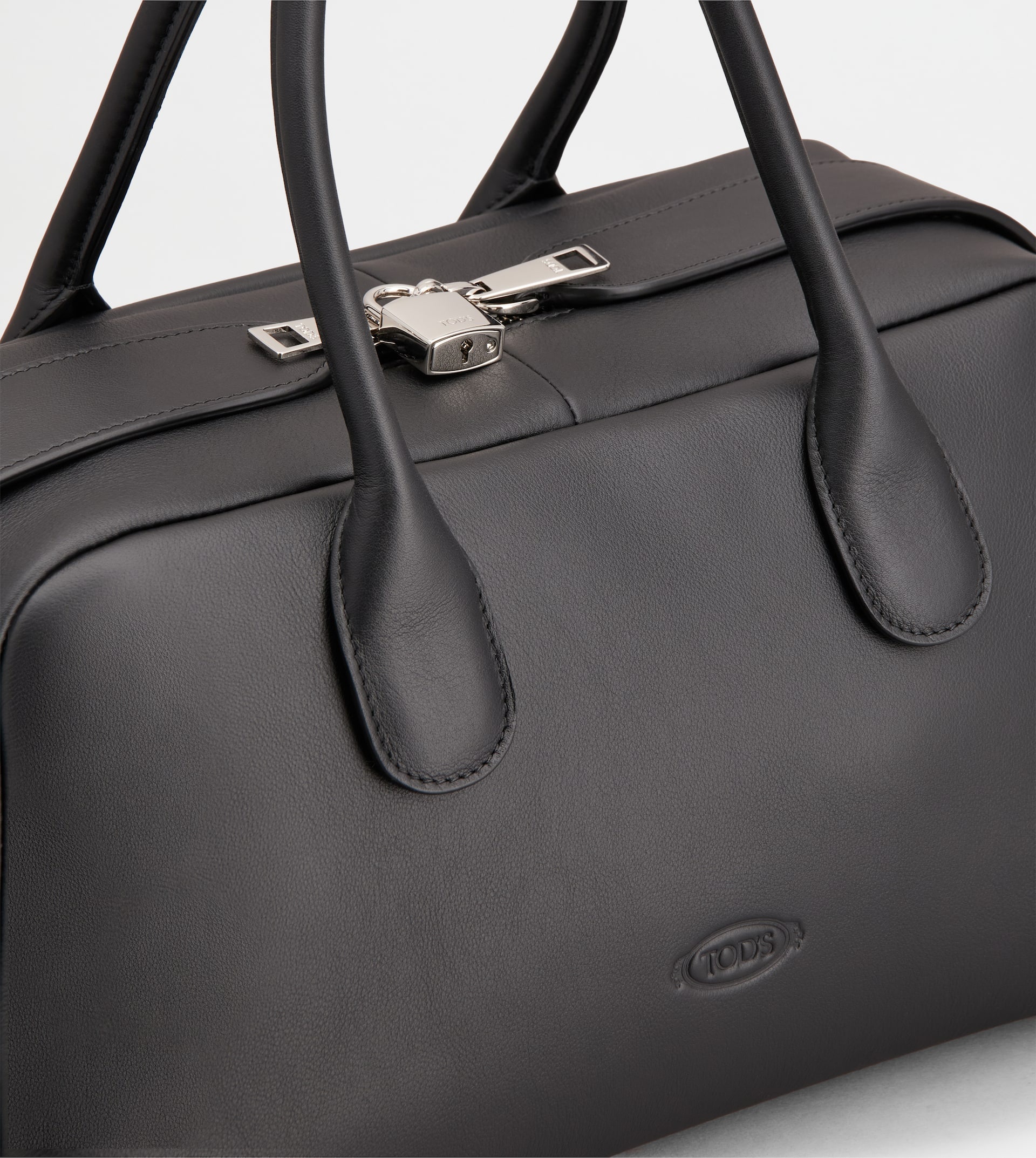 TOD'S DARSENA IN LEATHER MEDIUM - BLACK - 6