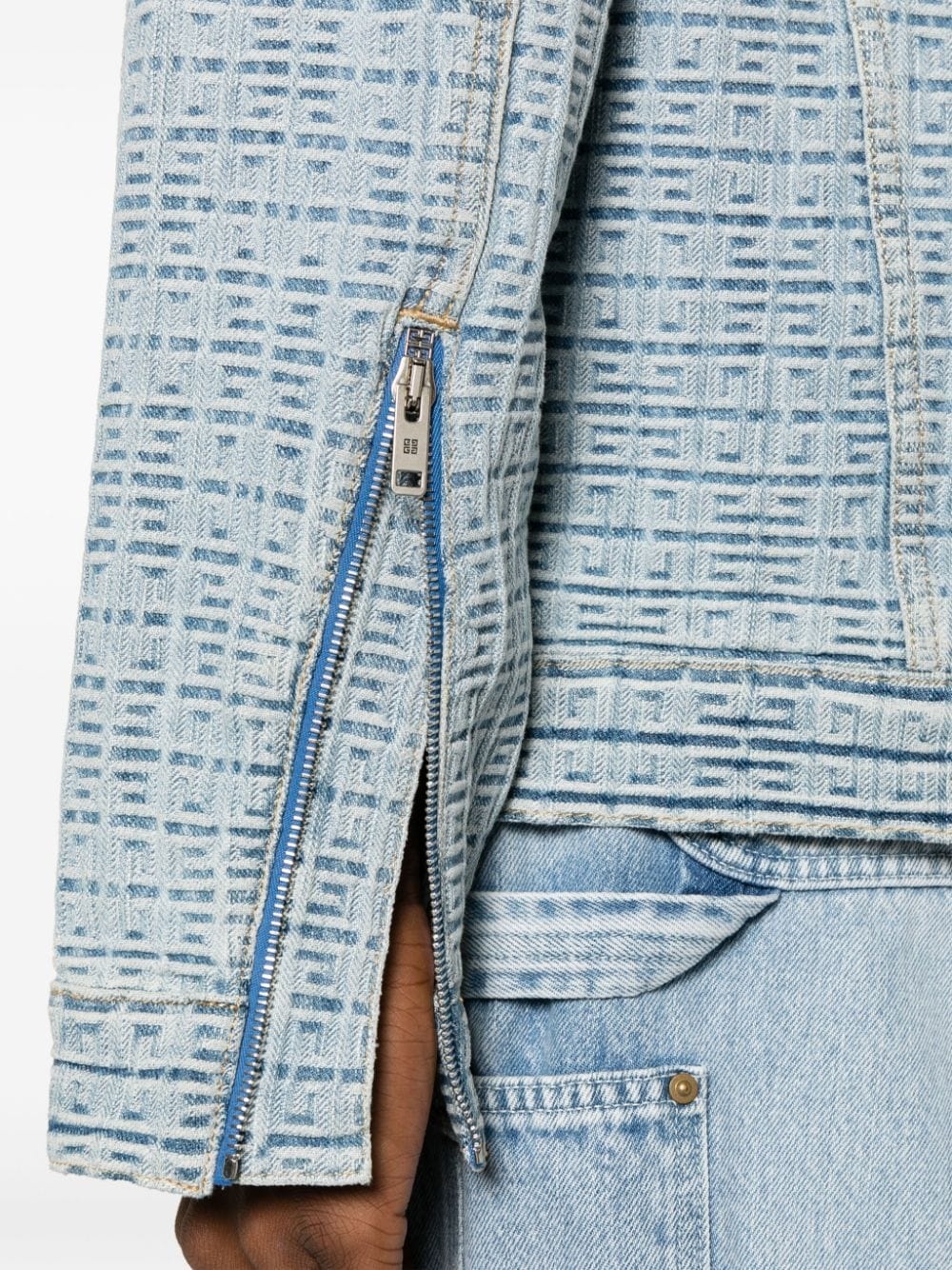 4G-embossed denim jacket - 5