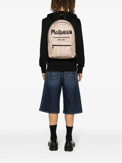 Alexander McQueen Graffiti Metropolitan logo-print backpack outlook