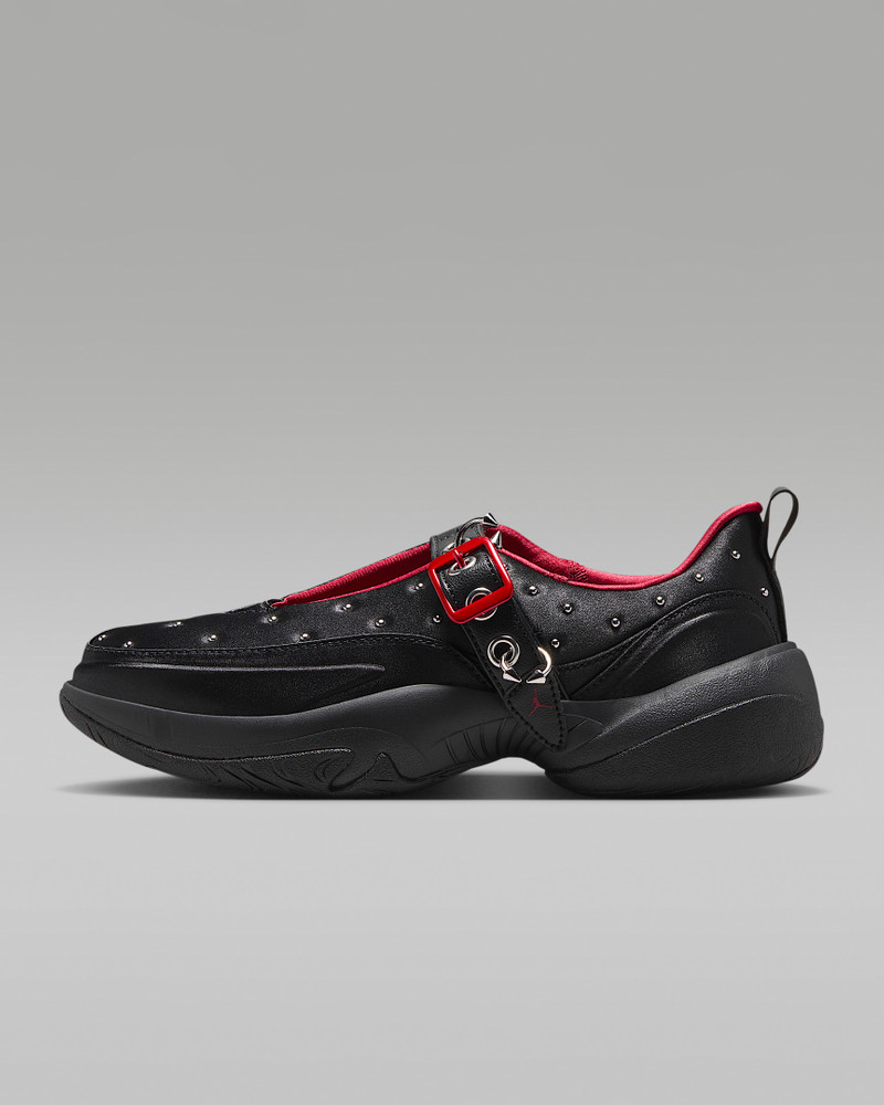 Jordan Pointe Women's Shoes 1