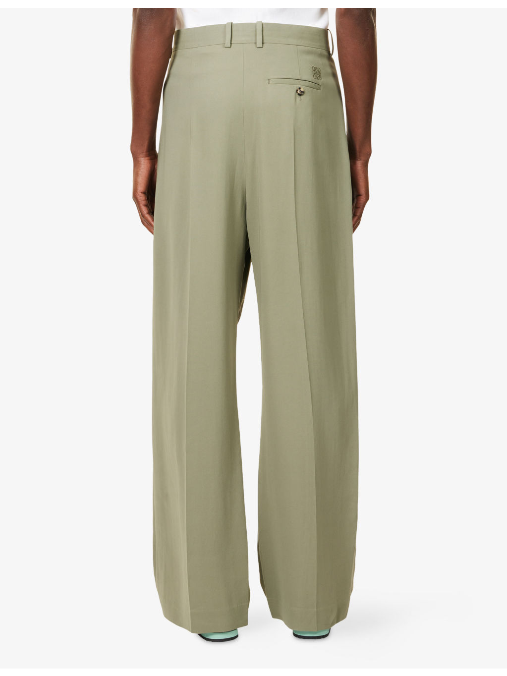 Pleated Wide-Leg Stretch-Woven Trousers - 4
