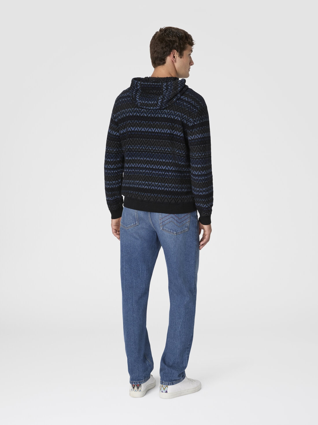 Hooded sweater in wool blend with zigzag pattern - 3