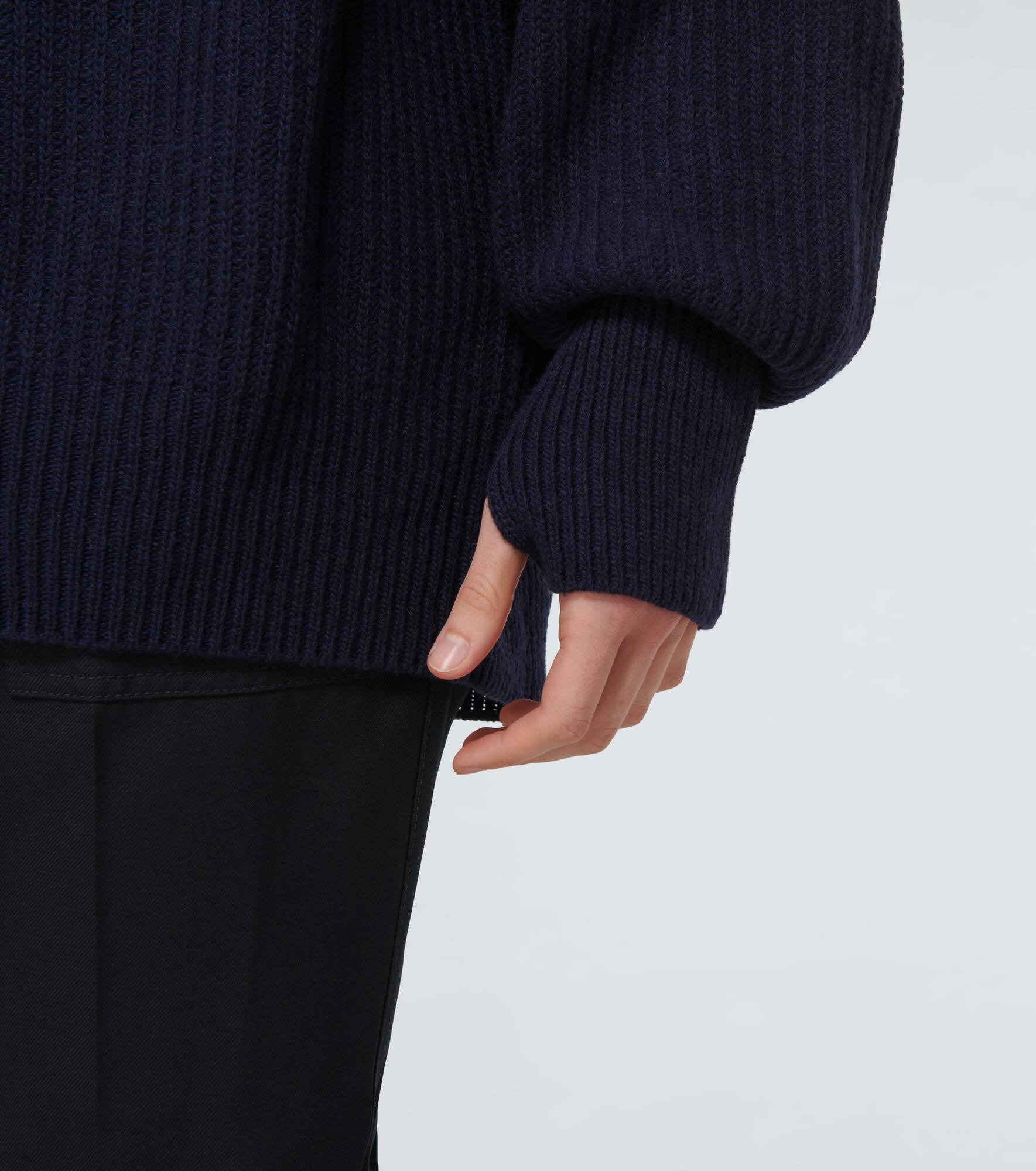 2 Moncler 1952 logo cashmere sweater - 6