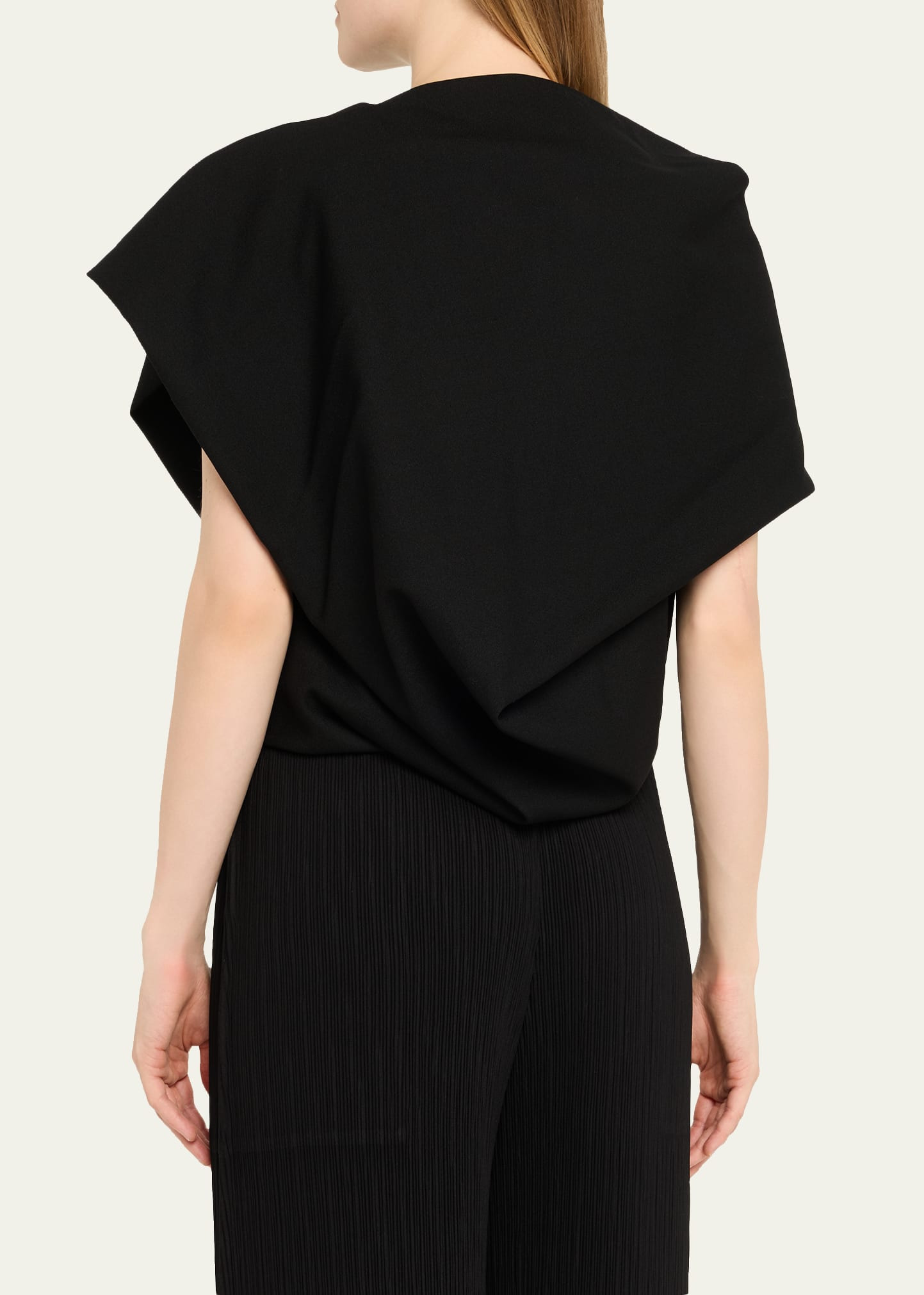 Uni-Form Draped Asymmetric Wool Top - 3