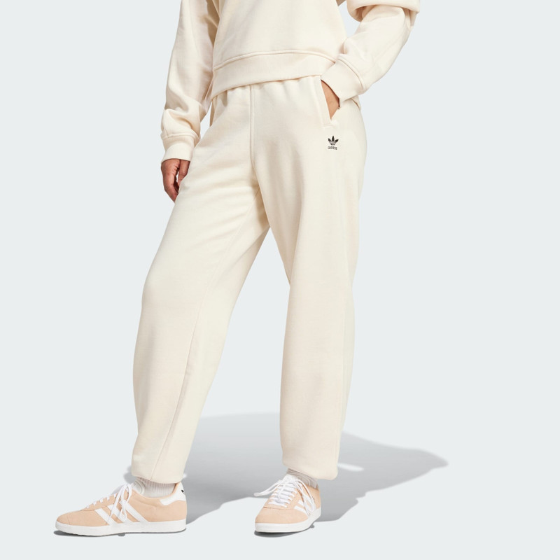 adidas Essentials Fleece Loose Joggers outlook