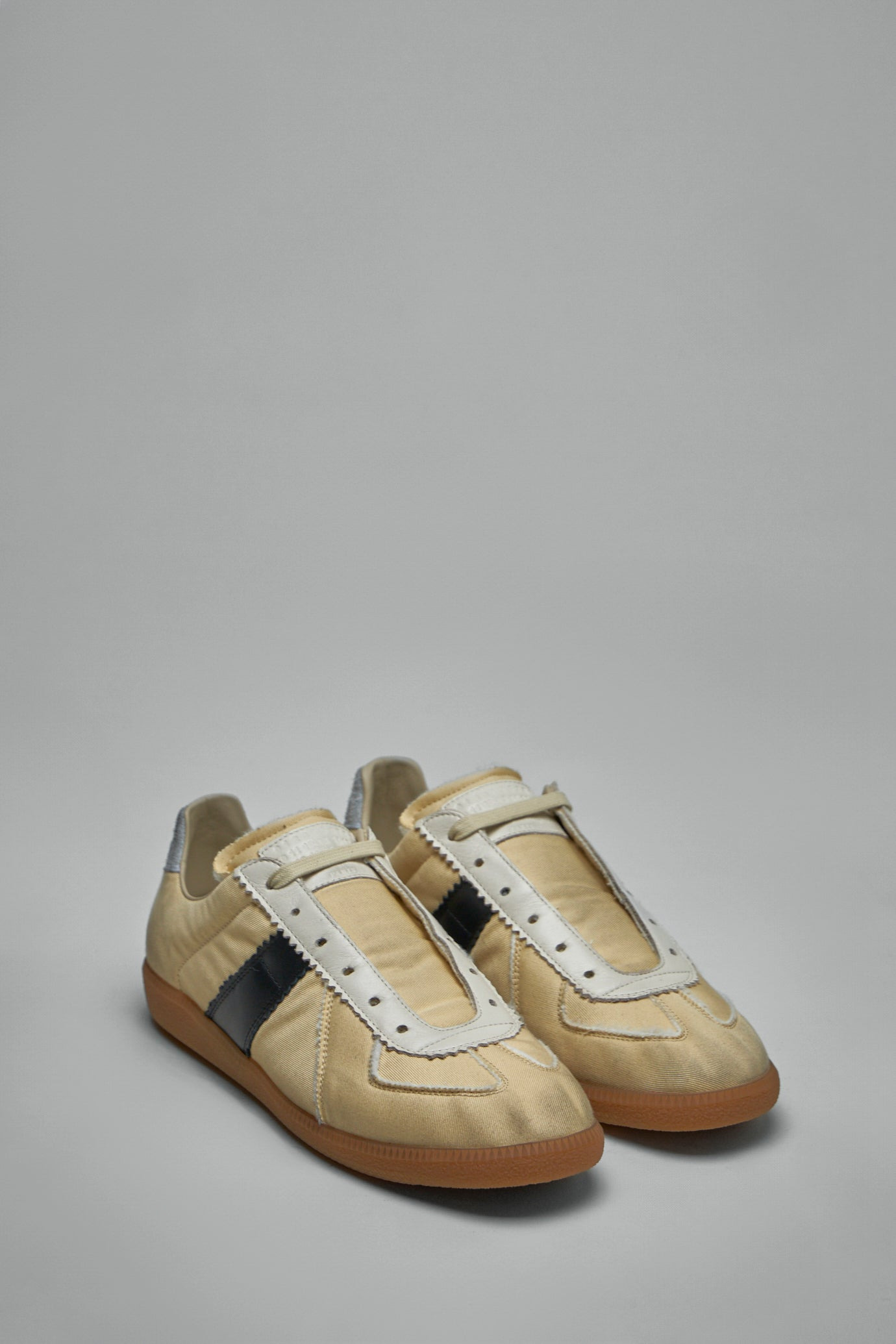 Replica - 2