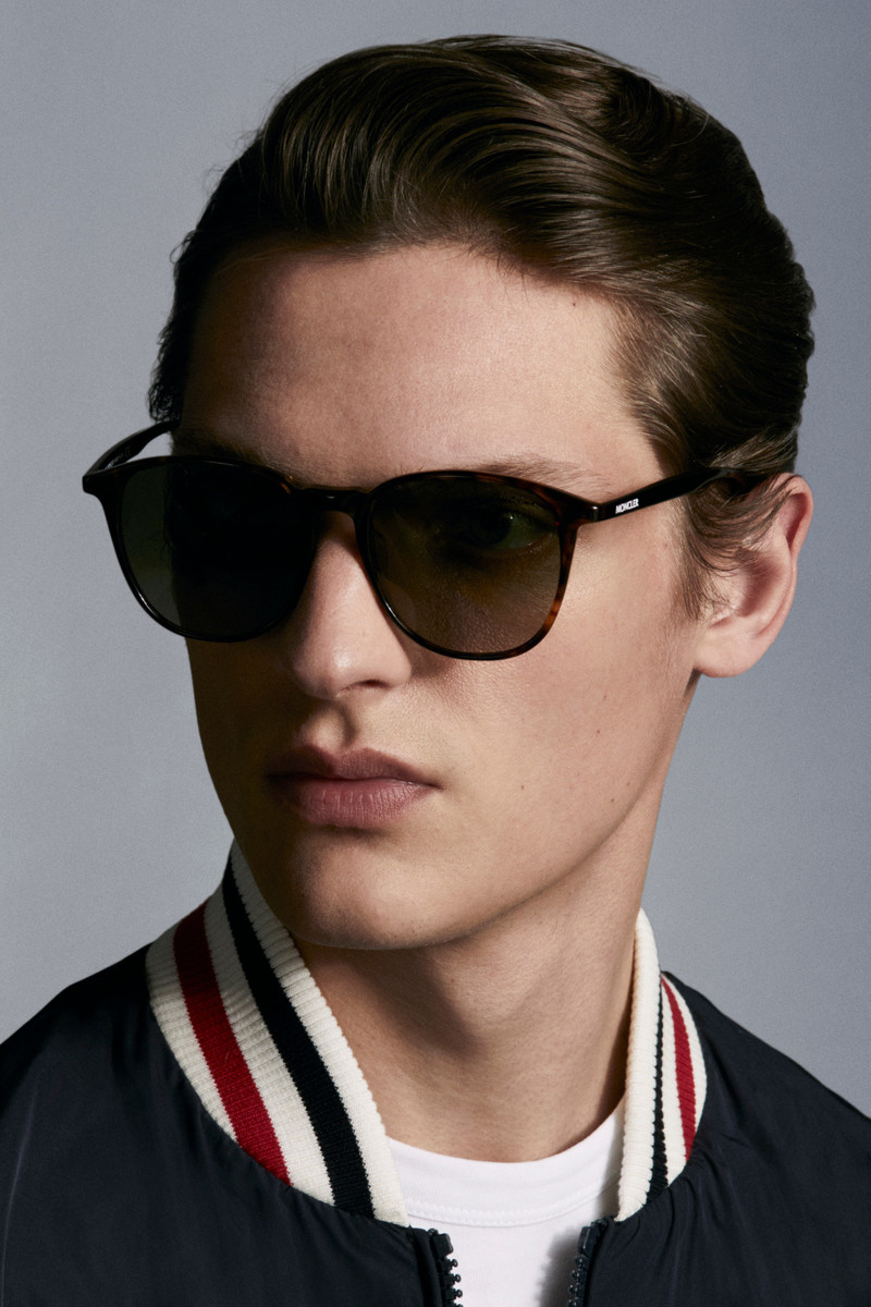 Moncler Rounded Sunglasses outlook