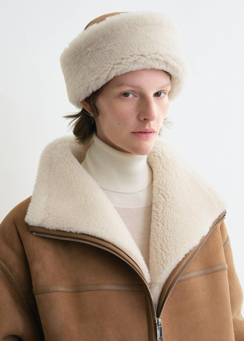 Shearling winter hat biscuit 3