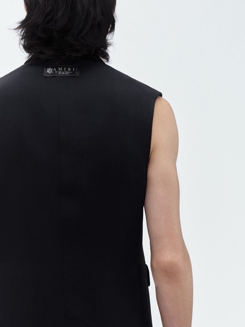 DOUBLE-BREASTED SLEEVELESS BLAZER 9