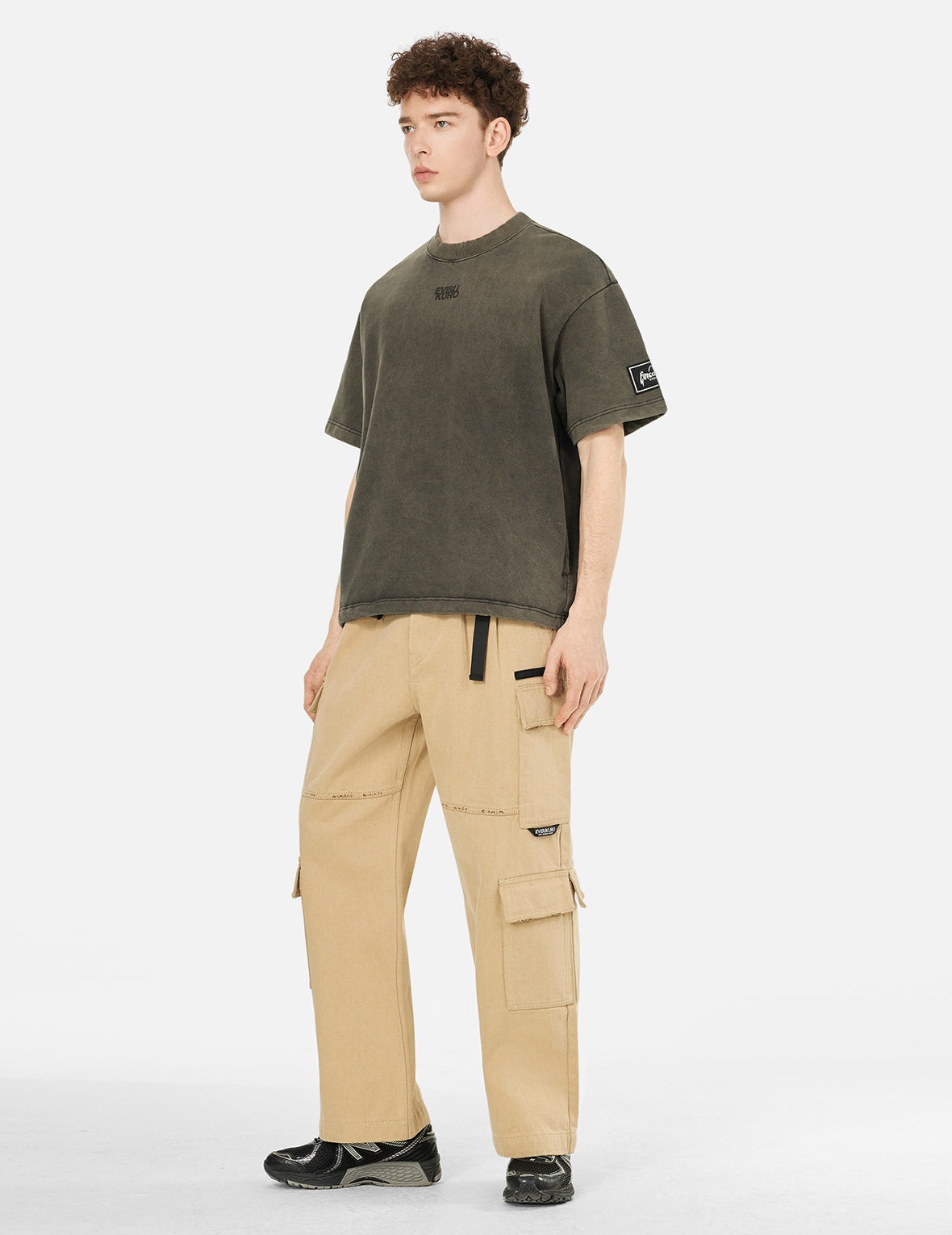 Heavy Washed Loose Fit Short-Sleeve Sweatshirt - 3