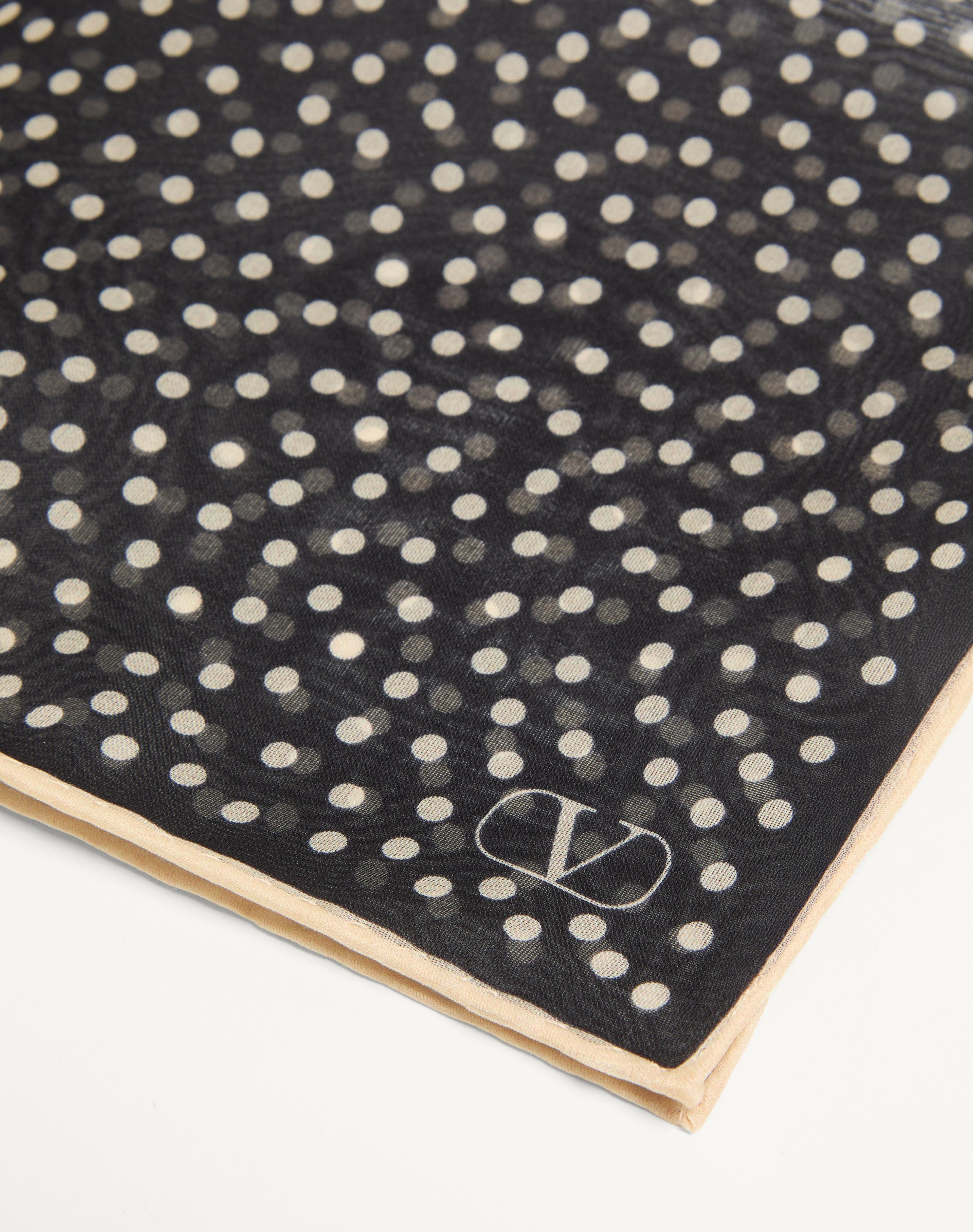 CHEZ VALENTINO SILK CLUTCH BAG - 3